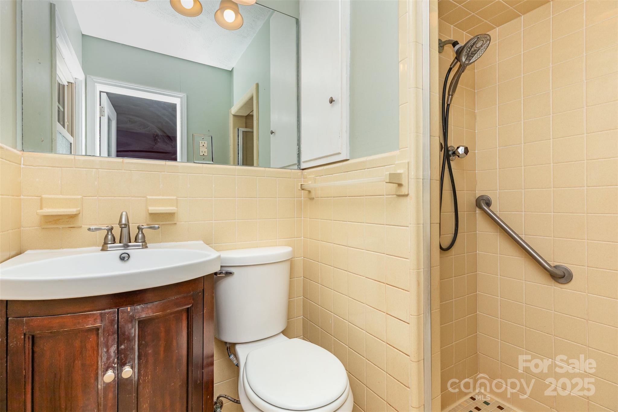 property viewer photo 14