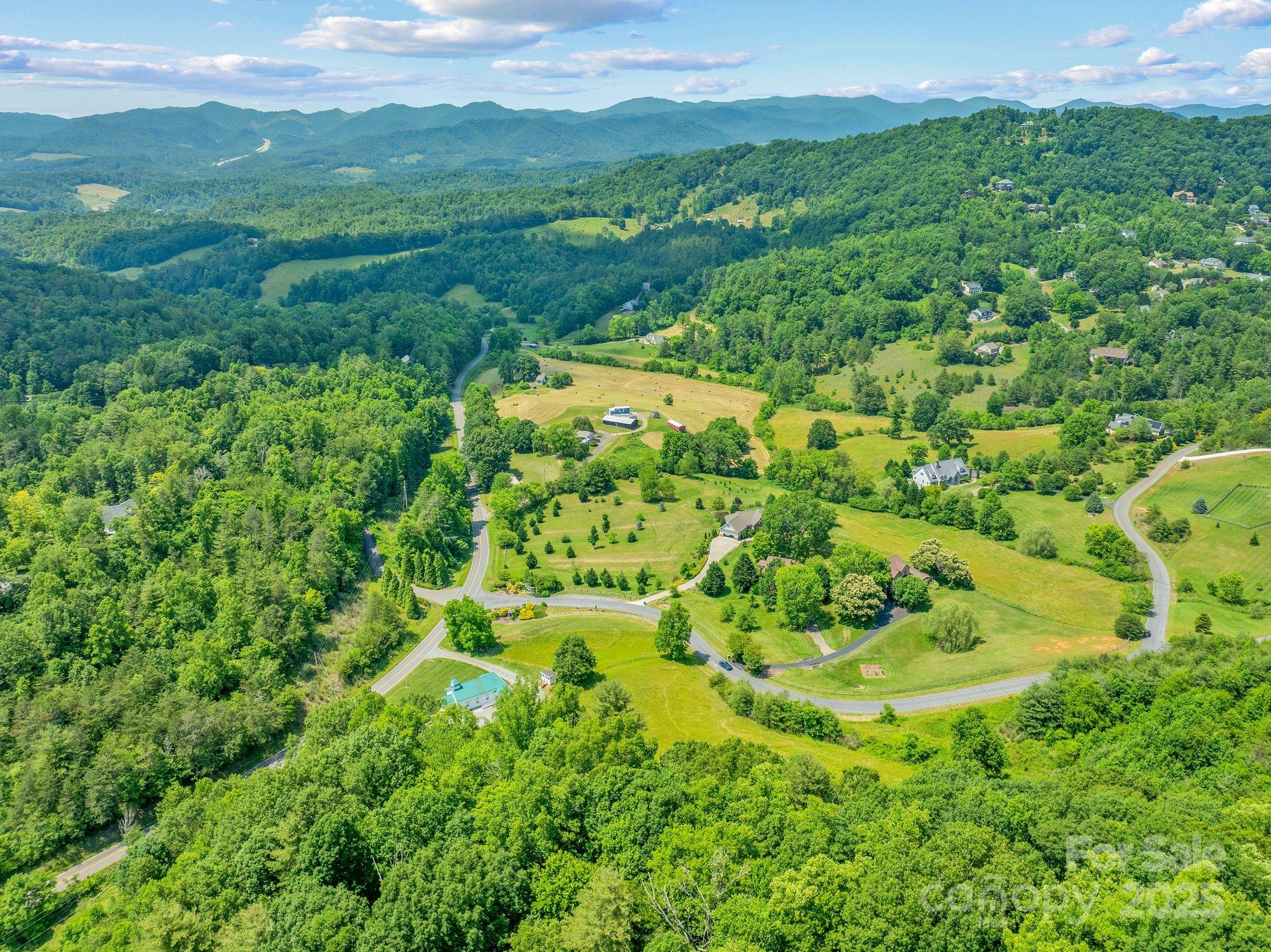 property viewer photo 16