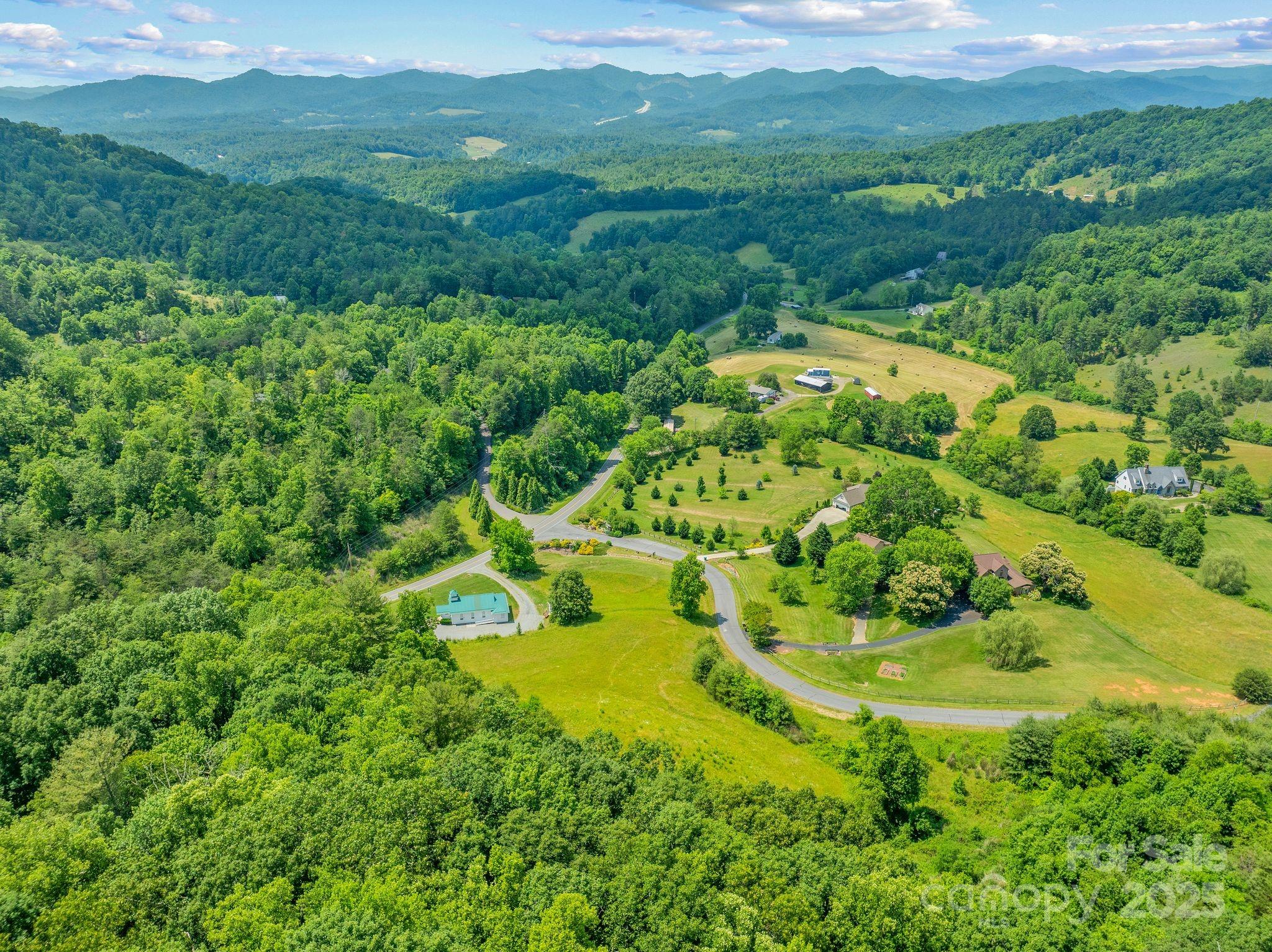property viewer photo 17