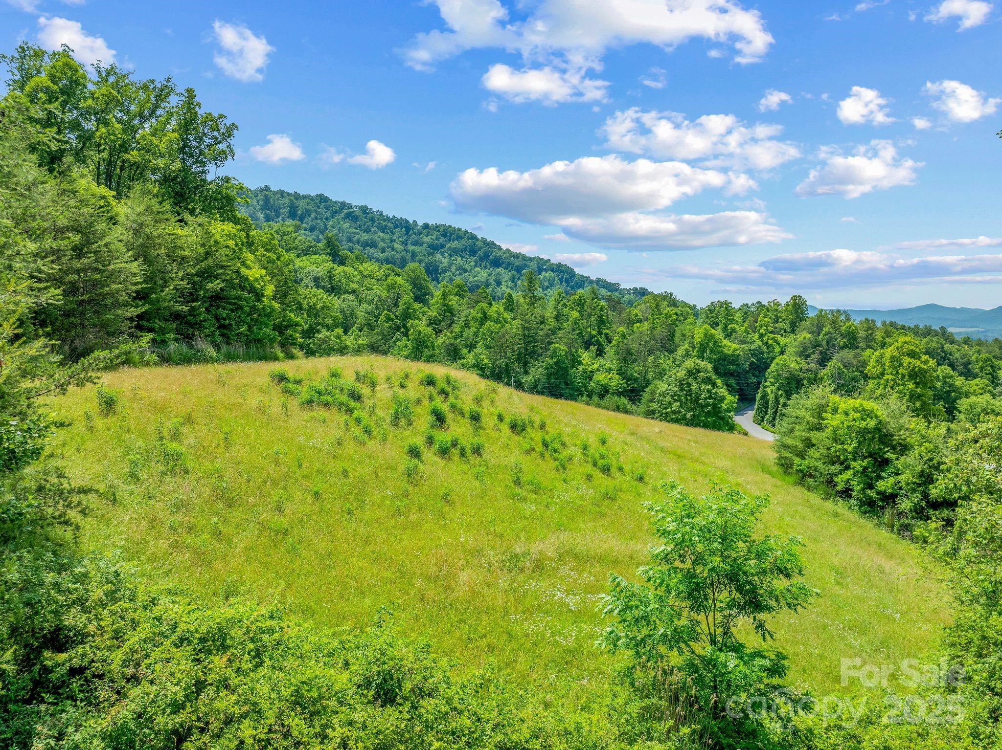 property viewer photo 18