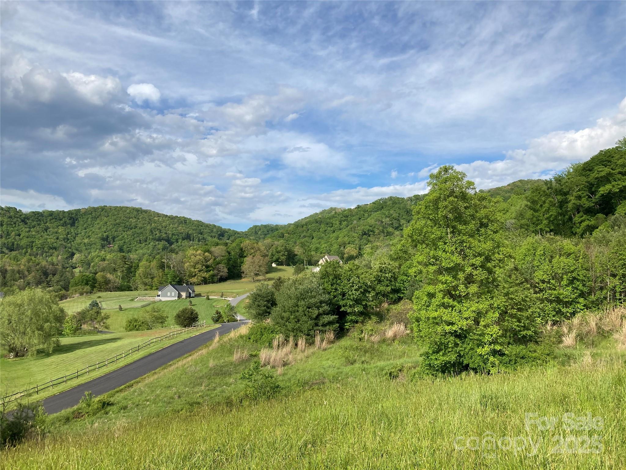 property viewer photo 6