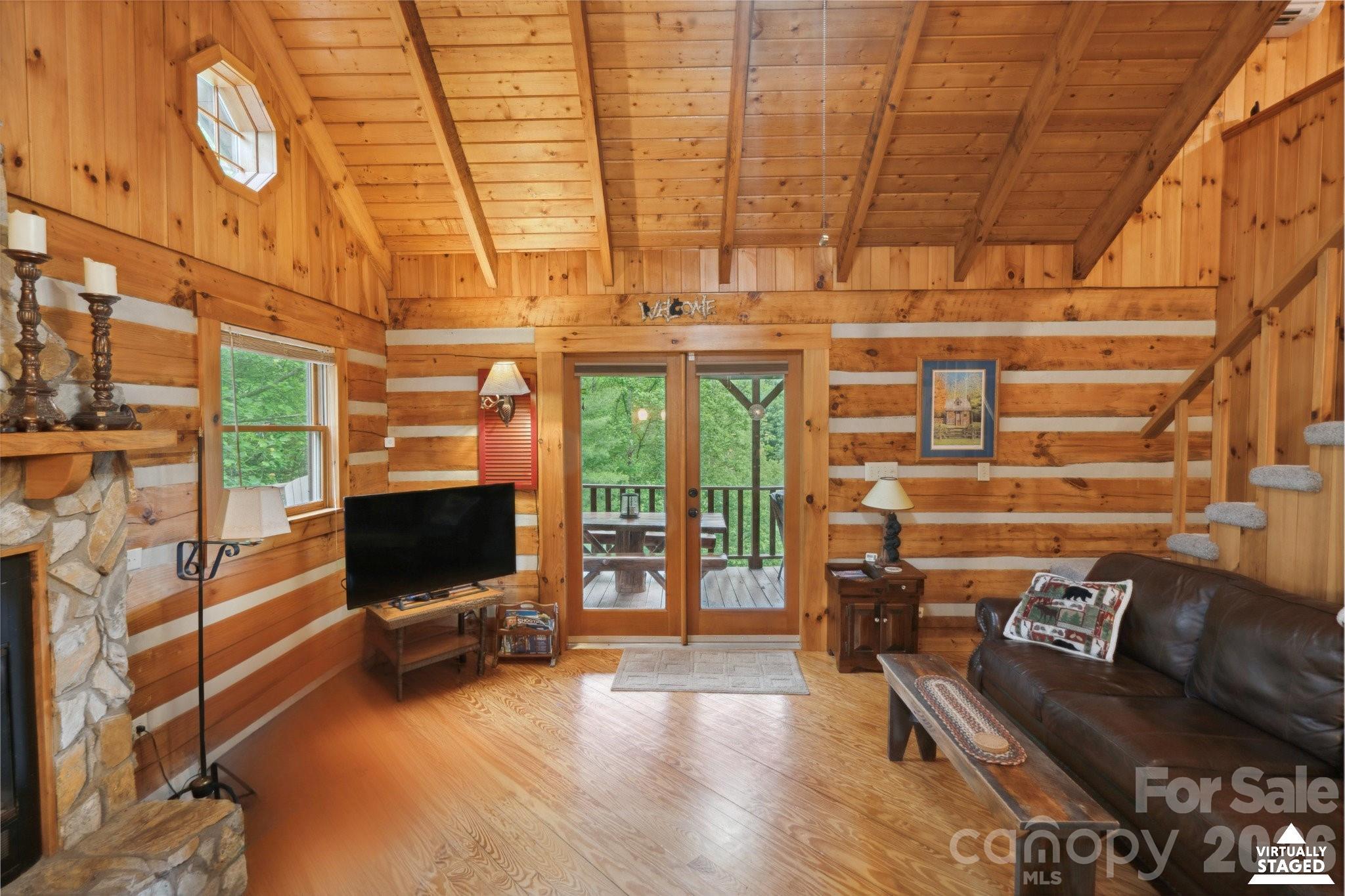 main property photo 15