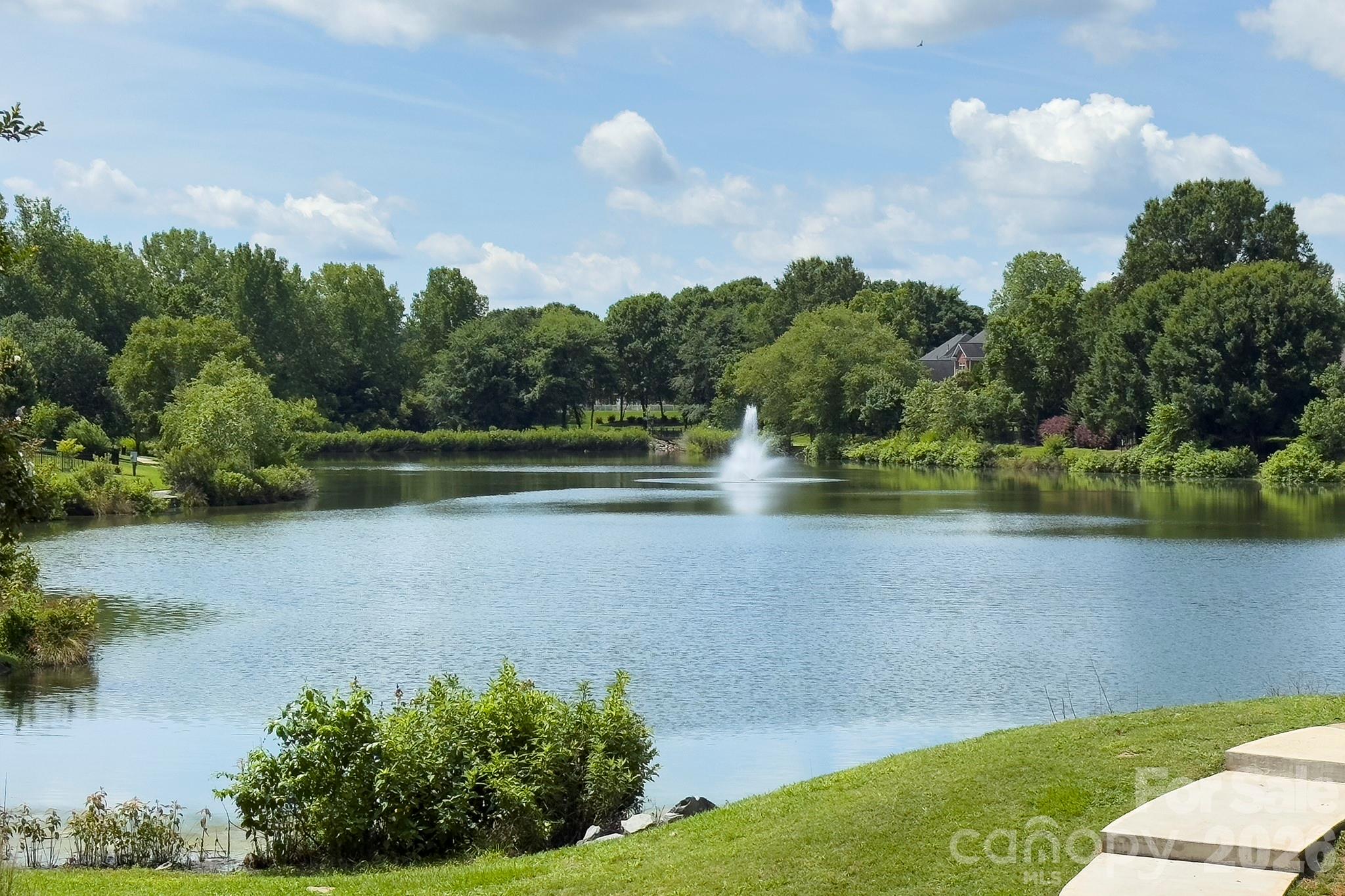 property viewer photo 45