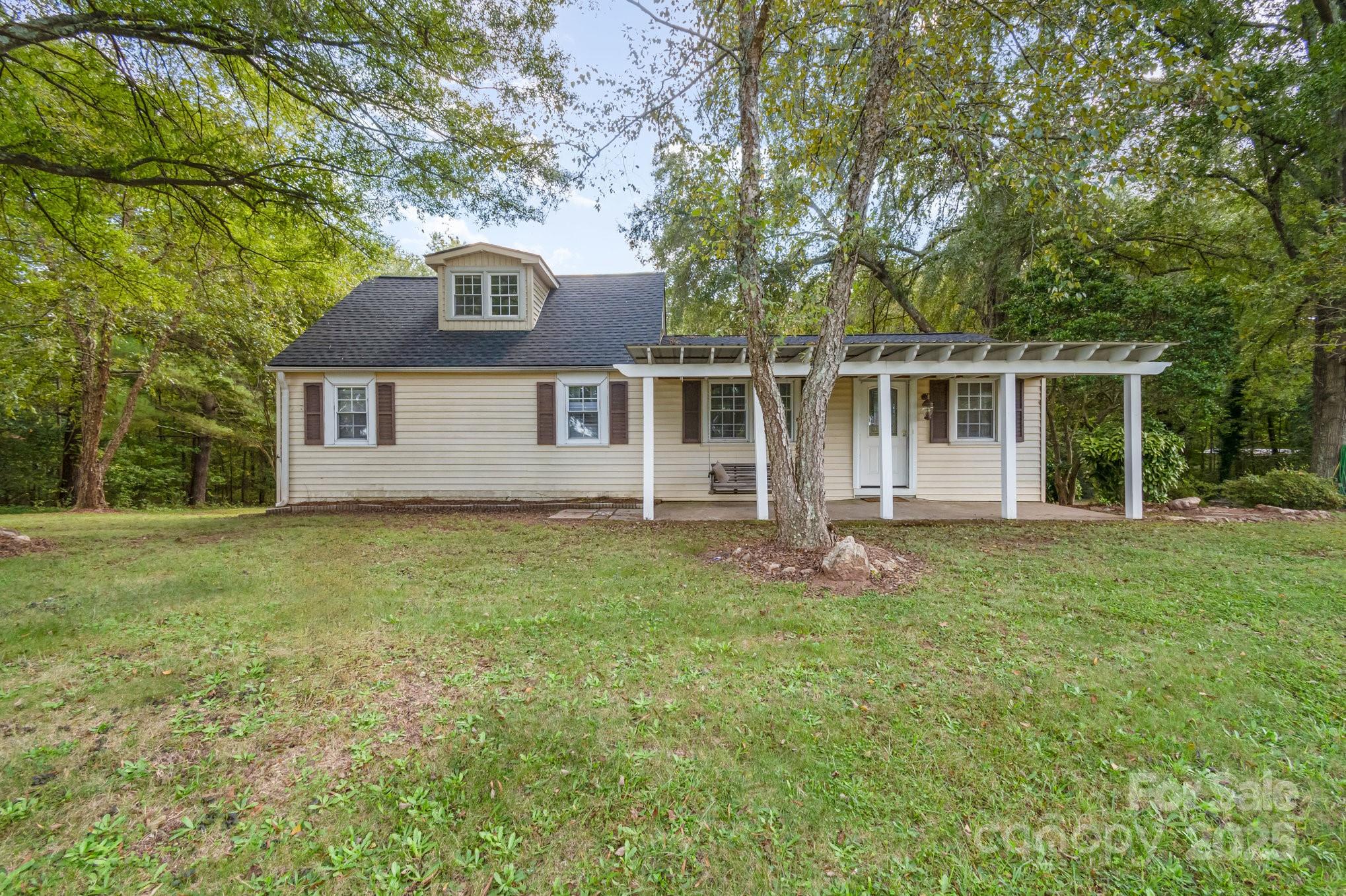 main property photo 1