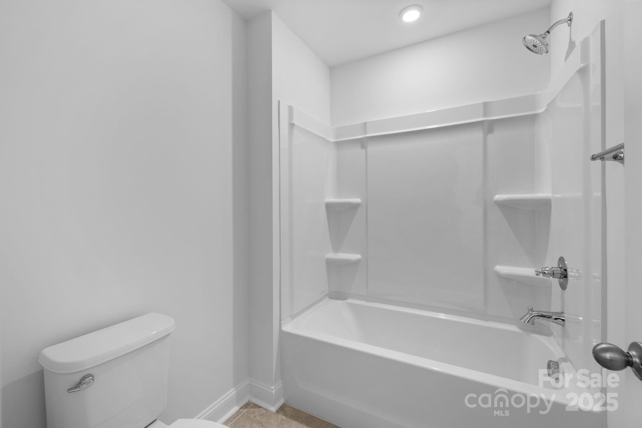 property viewer photo 26