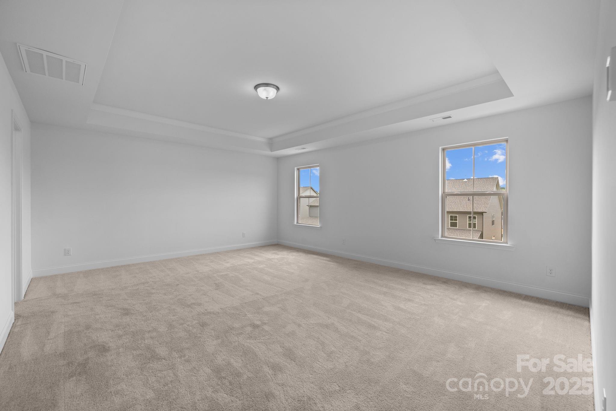 property viewer photo 31