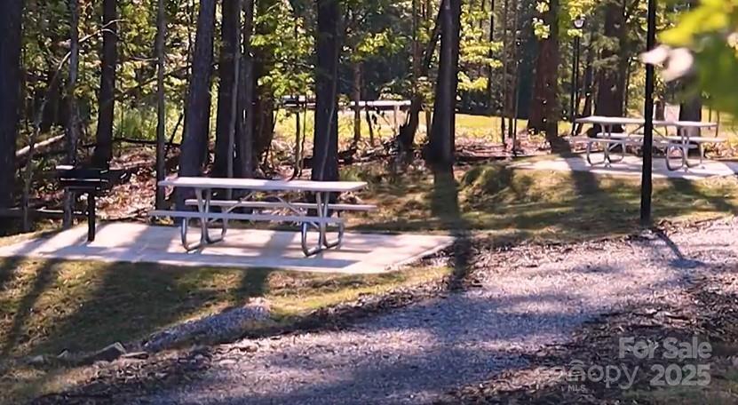 property viewer photo 45