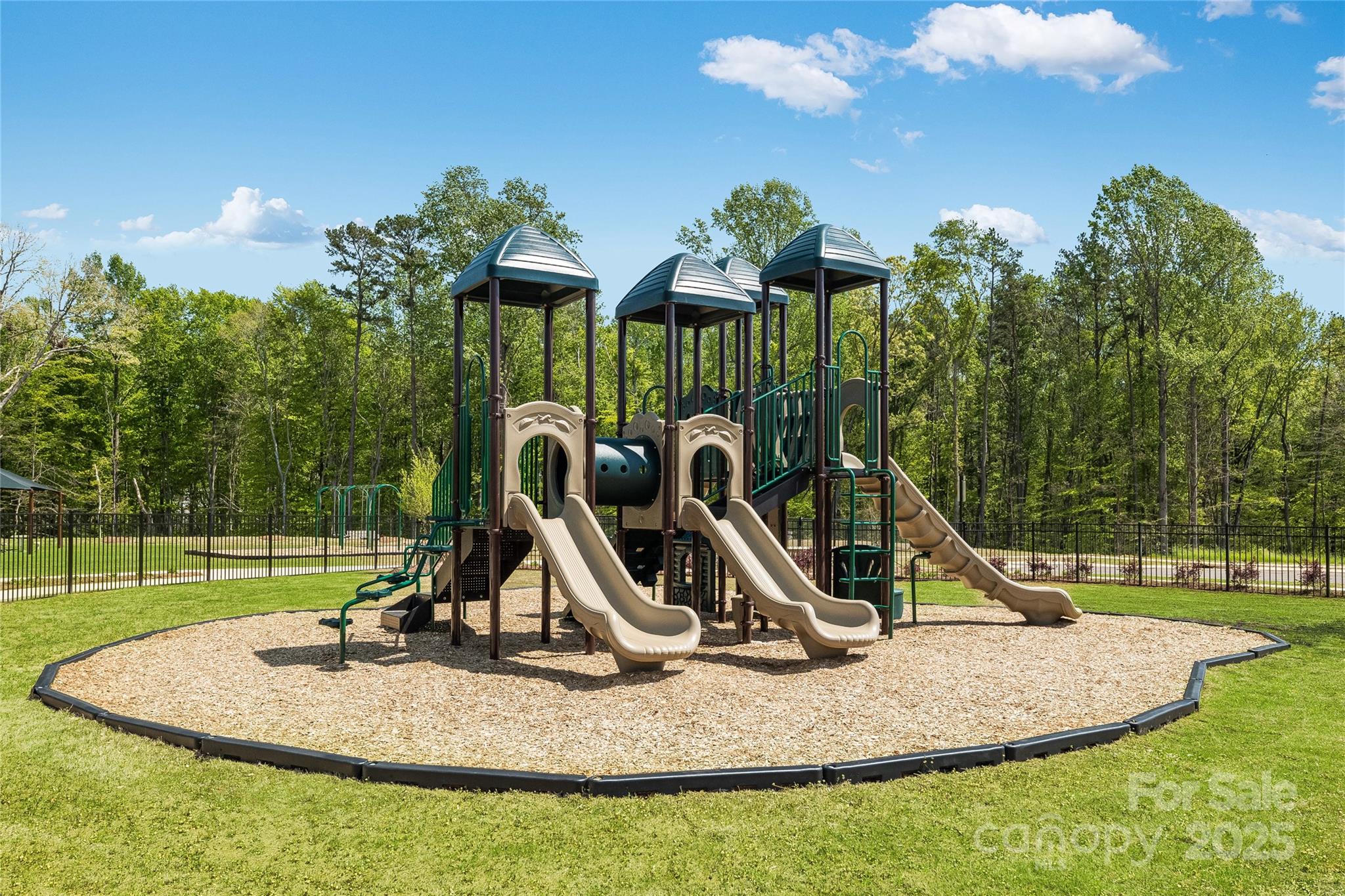property viewer photo 14