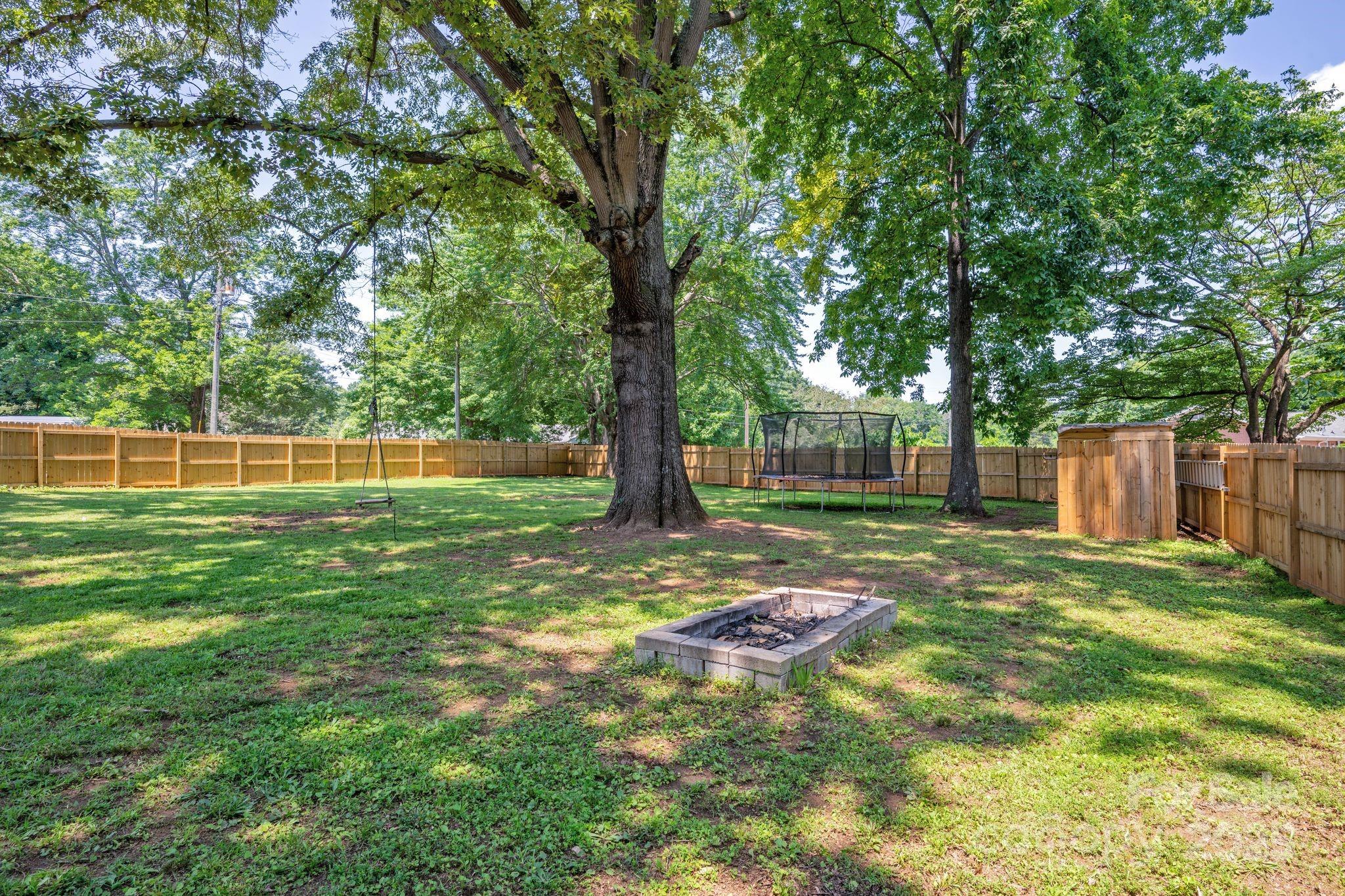 property viewer photo 32