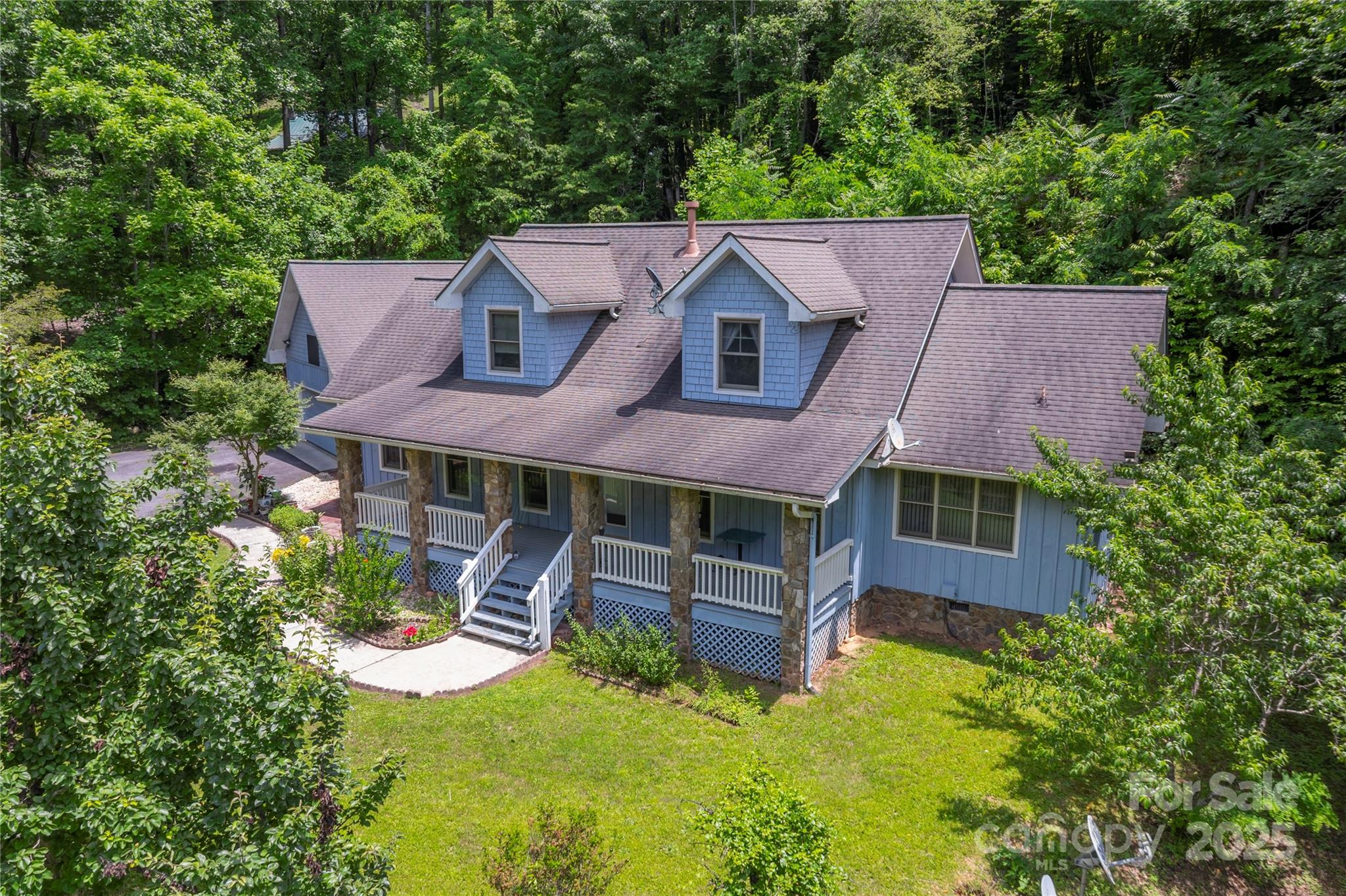 main property photo 2