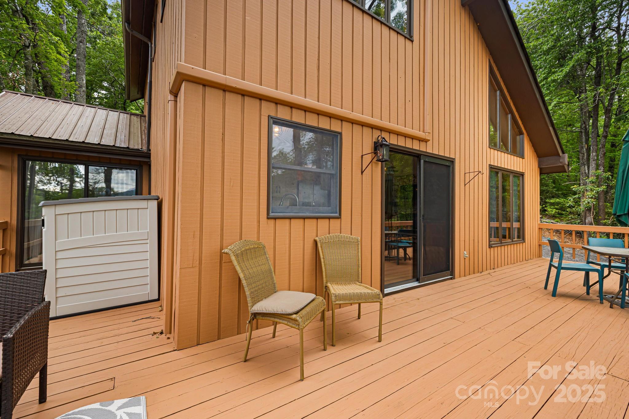 main property photo 31