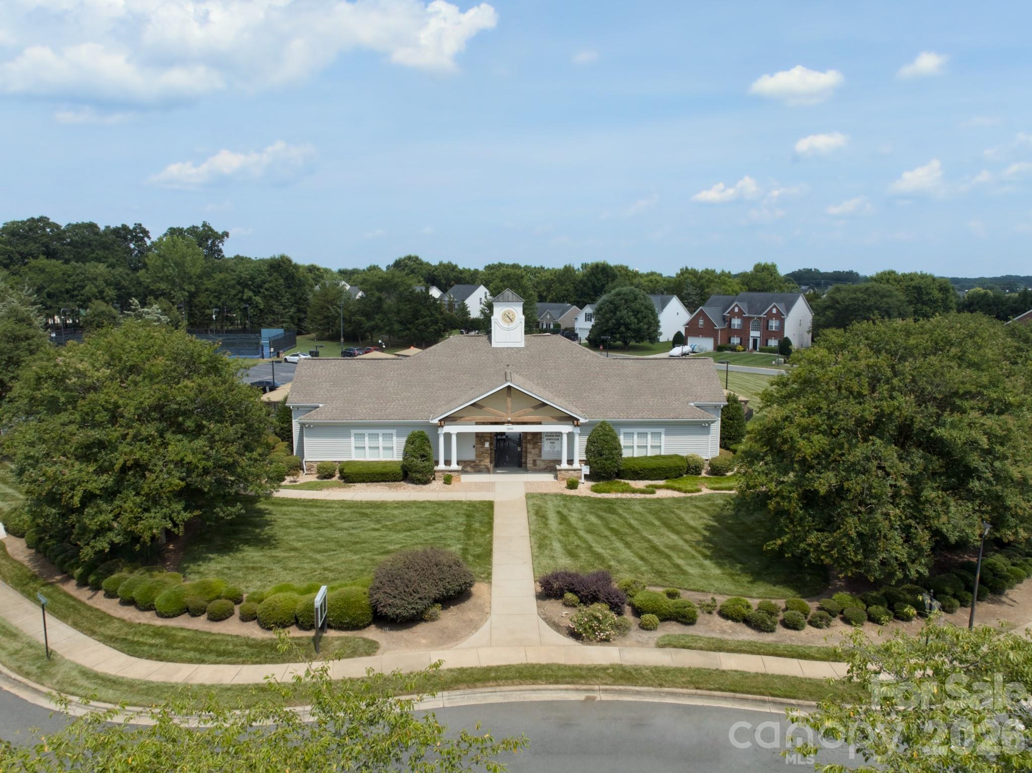 main property photo 20