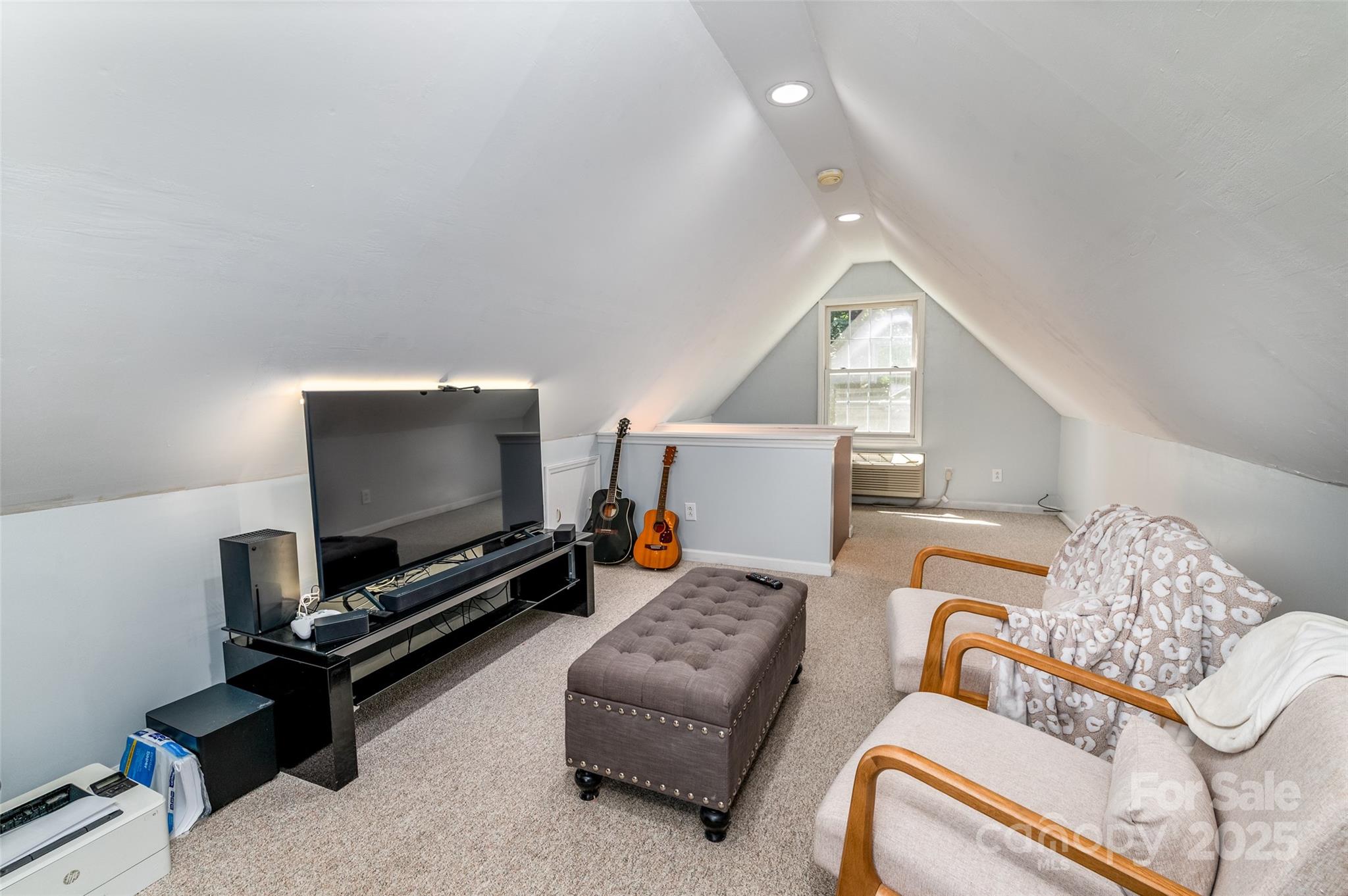 property viewer photo 29