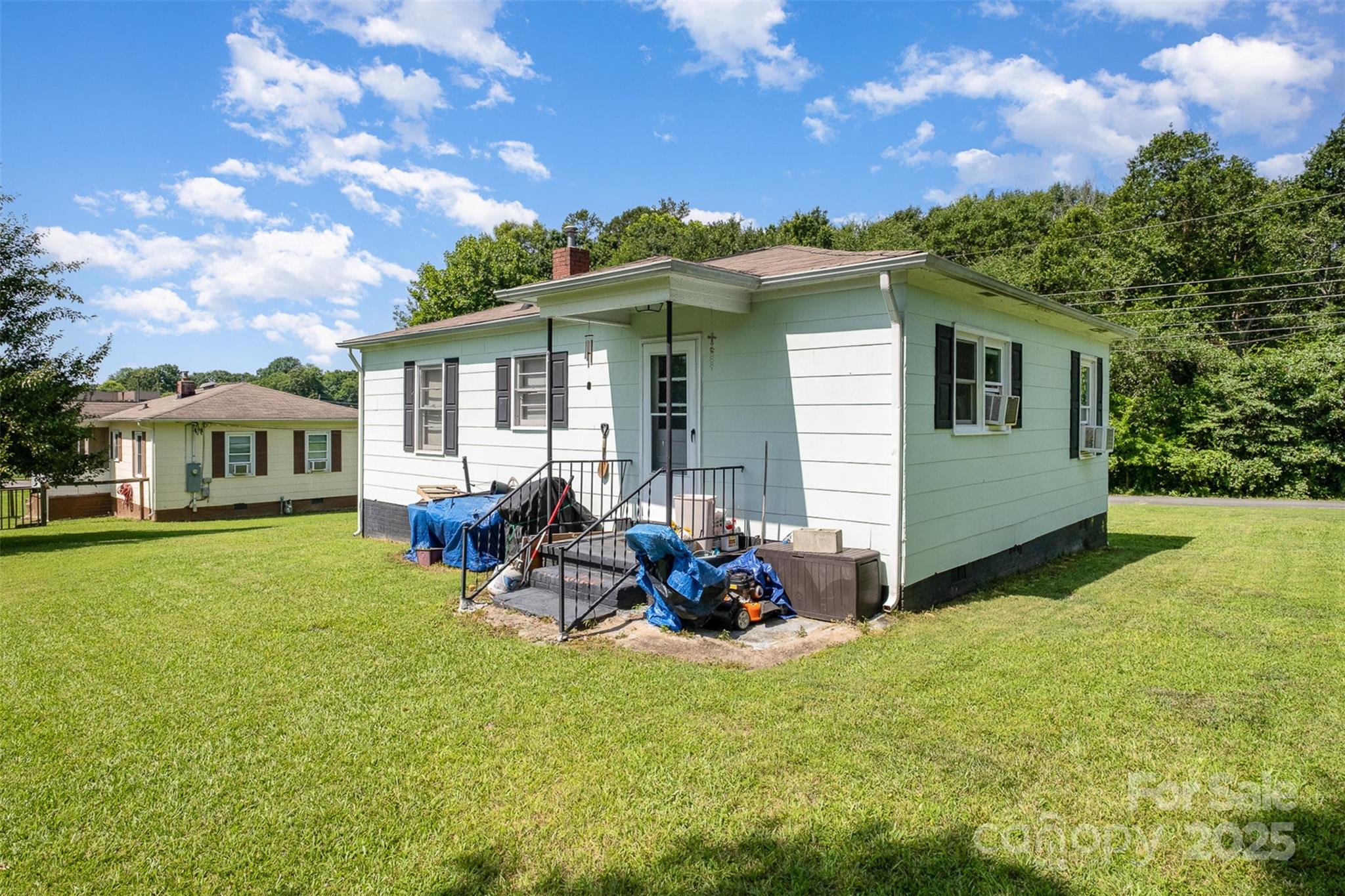 main property photo 25