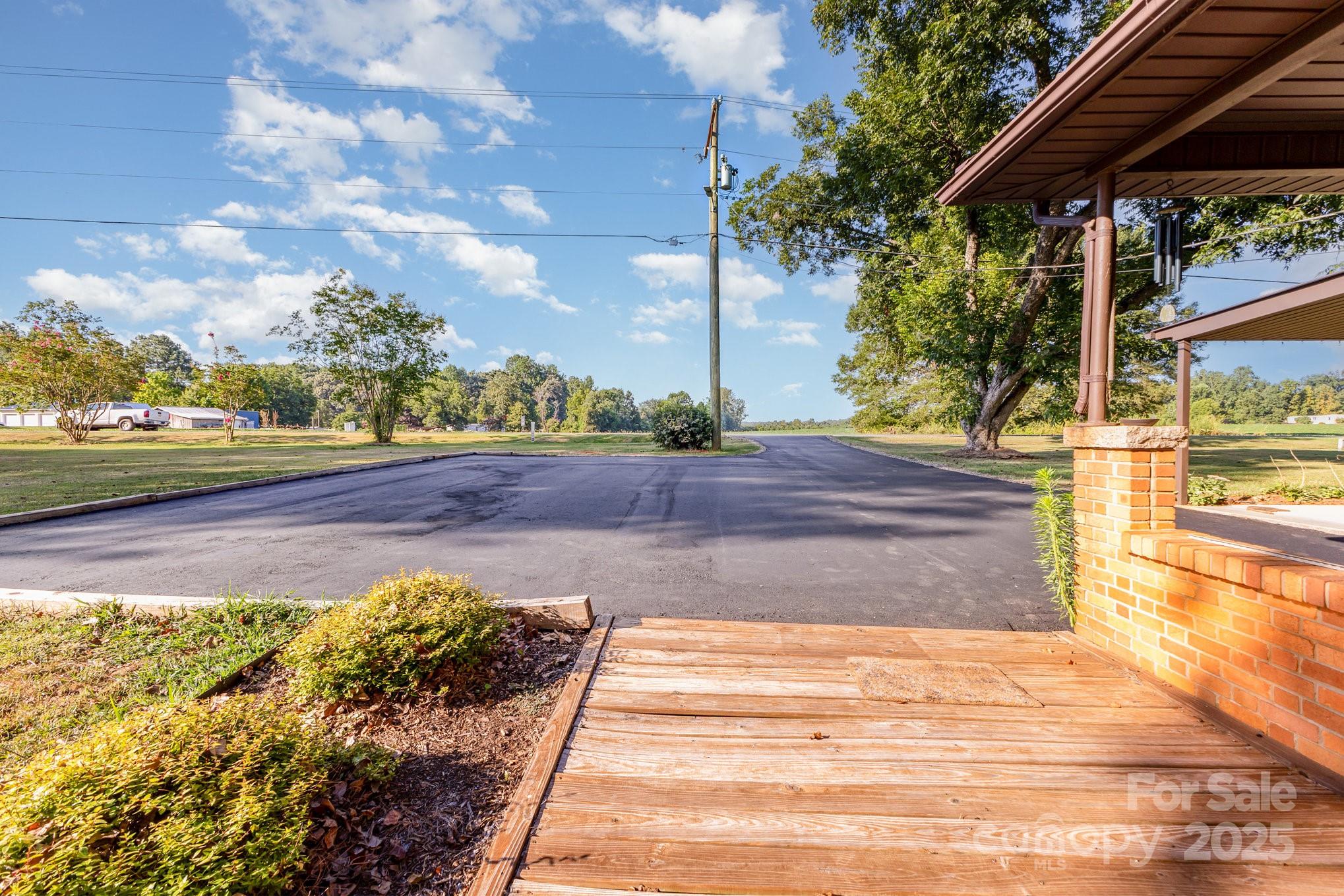 main property photo 47