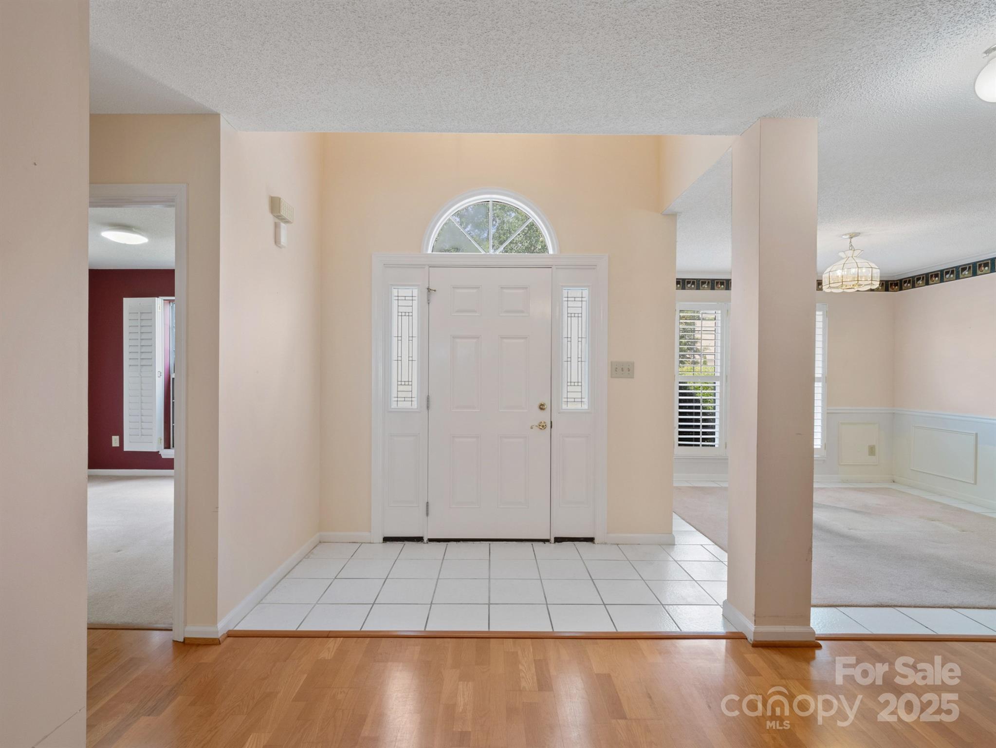 property viewer photo 3