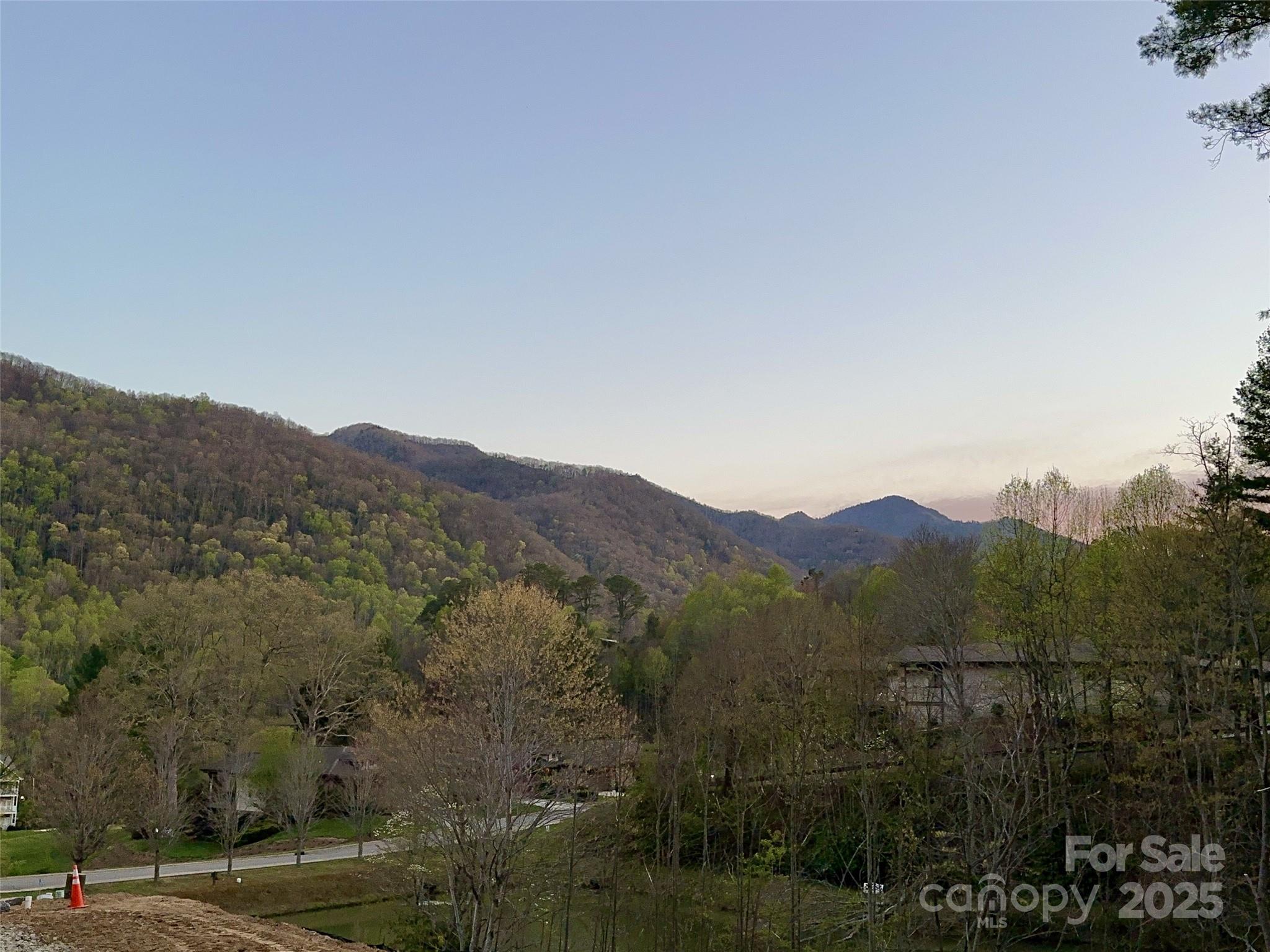 property viewer photo 2