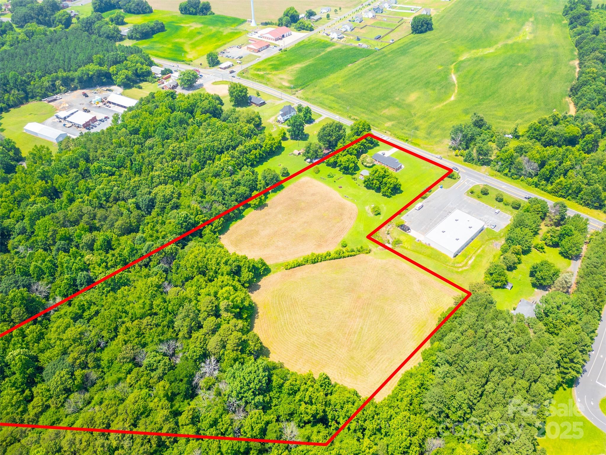 main property photo 21