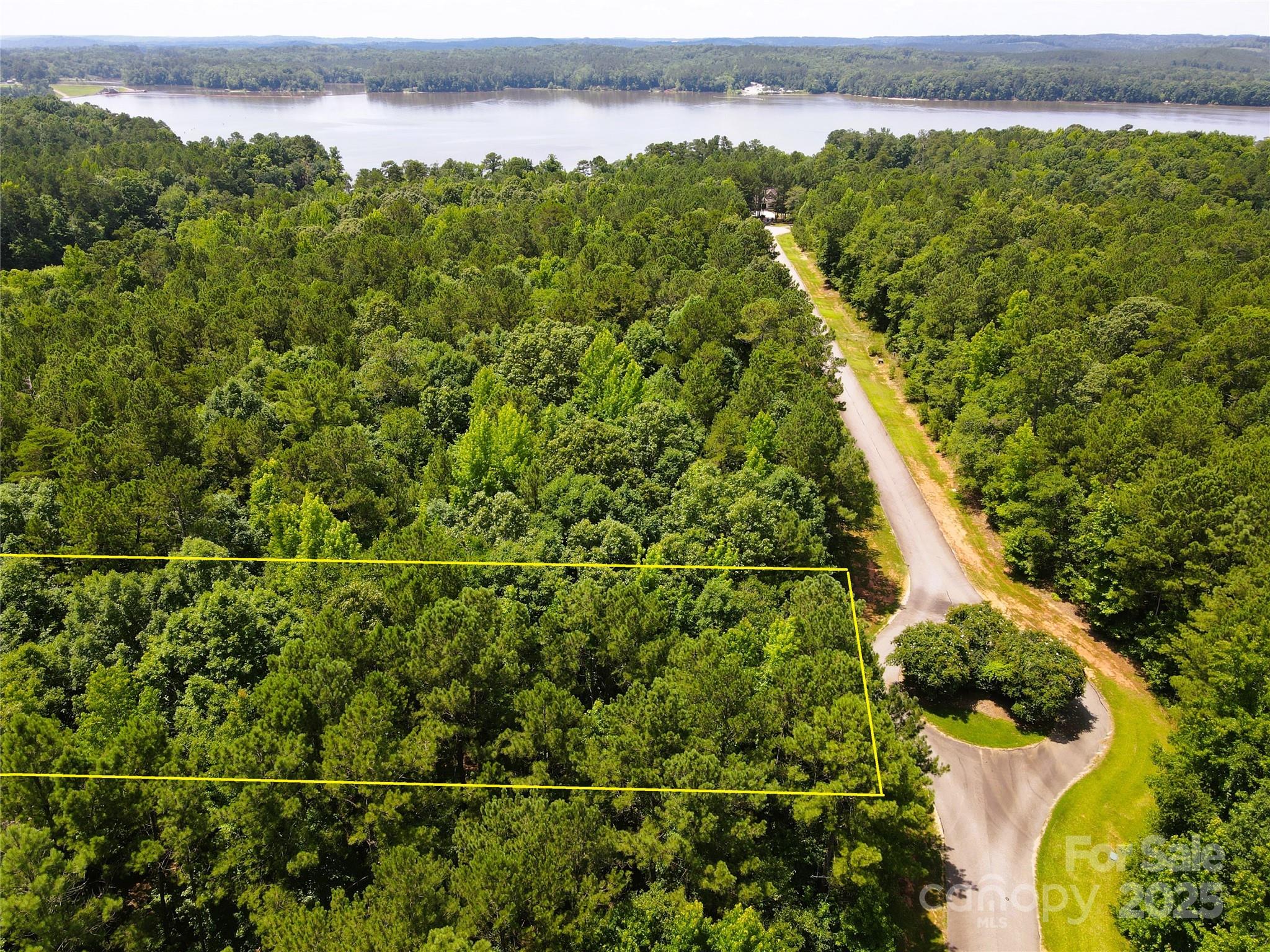 main property photo 11
