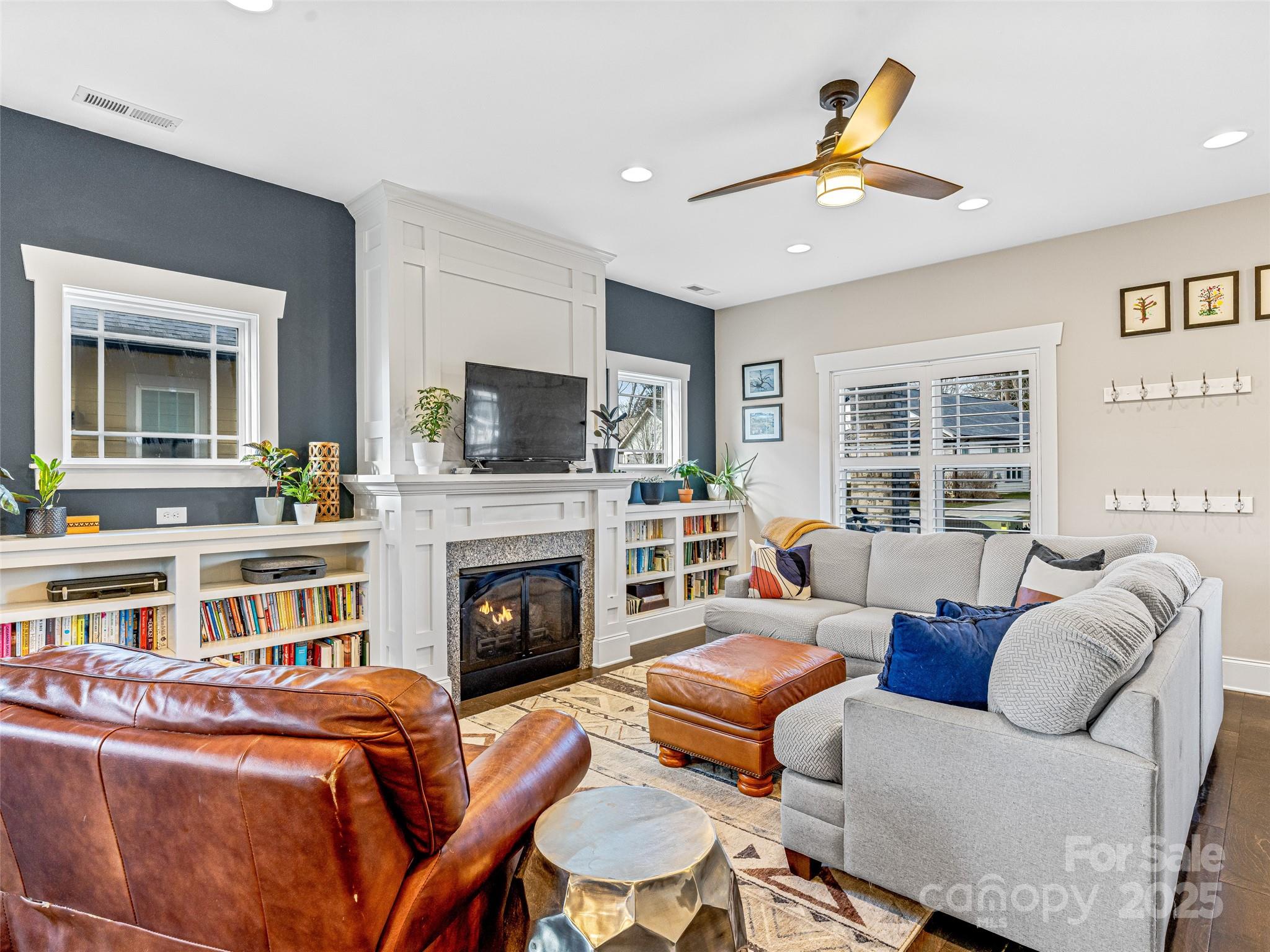 property viewer photo 14