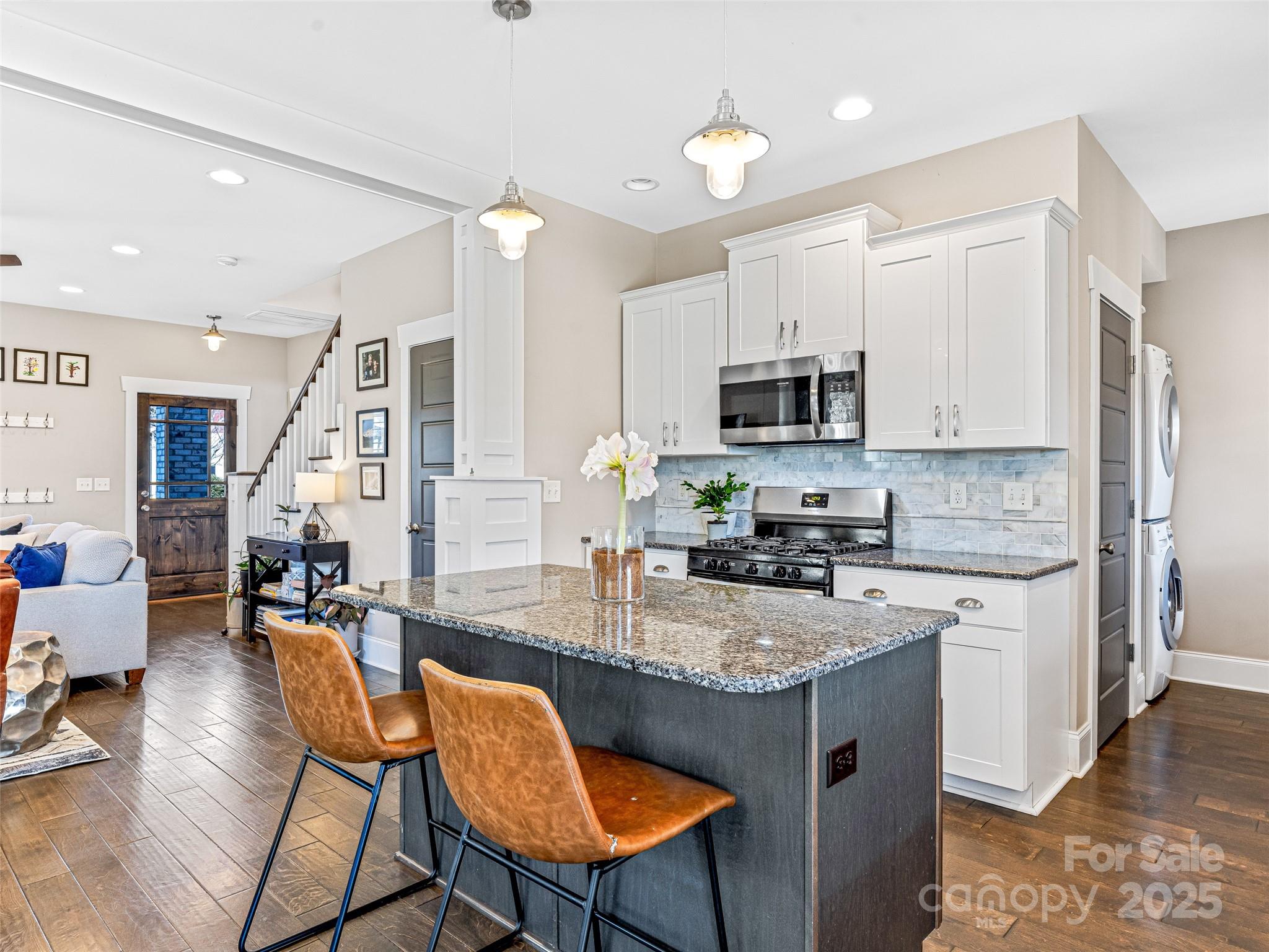 property viewer photo 21