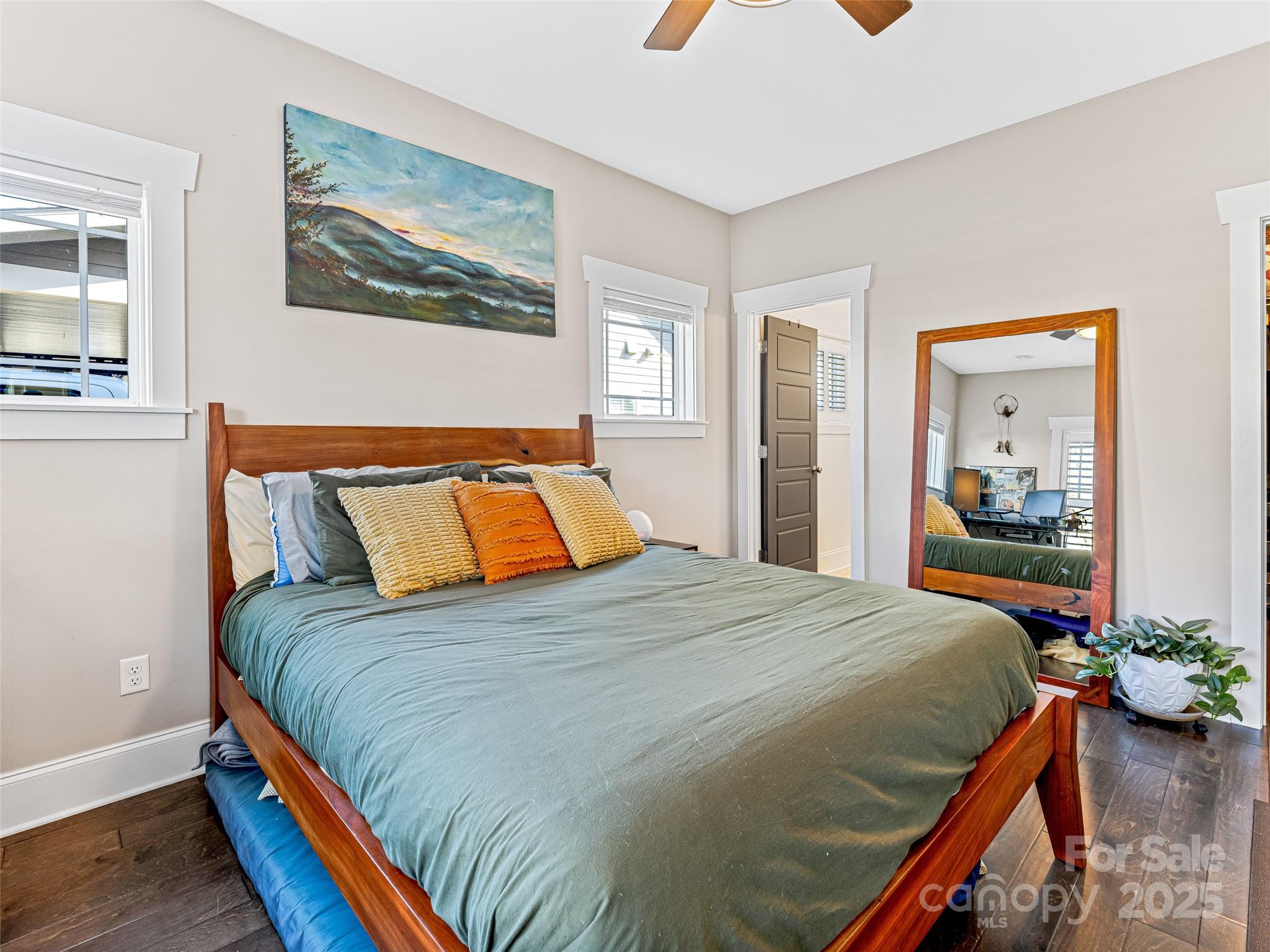 property viewer photo 27