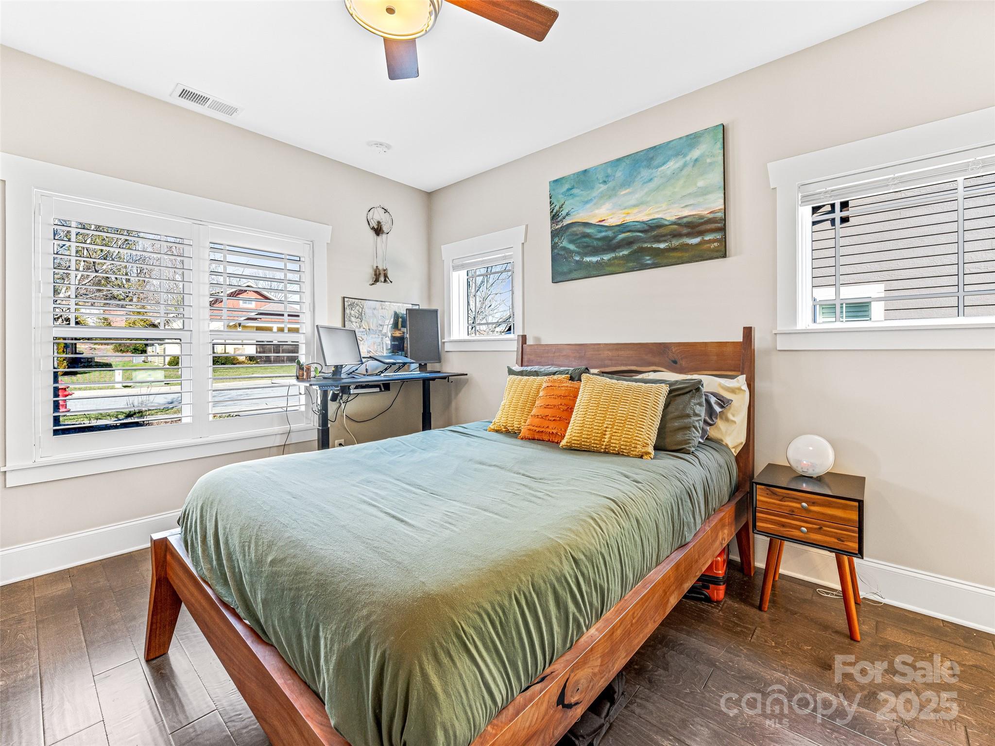 property viewer photo 28