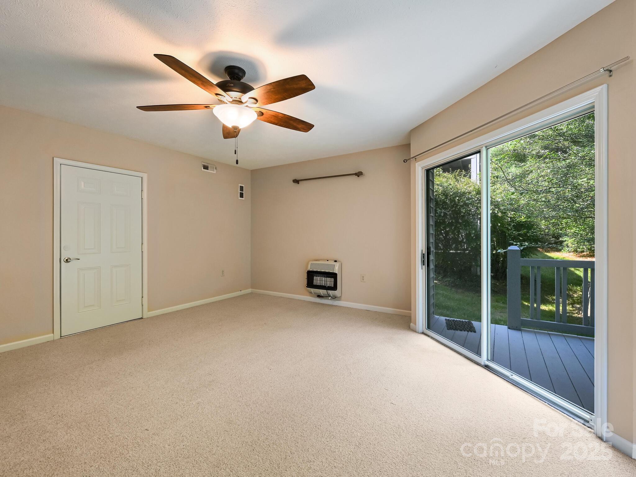 property viewer photo 24