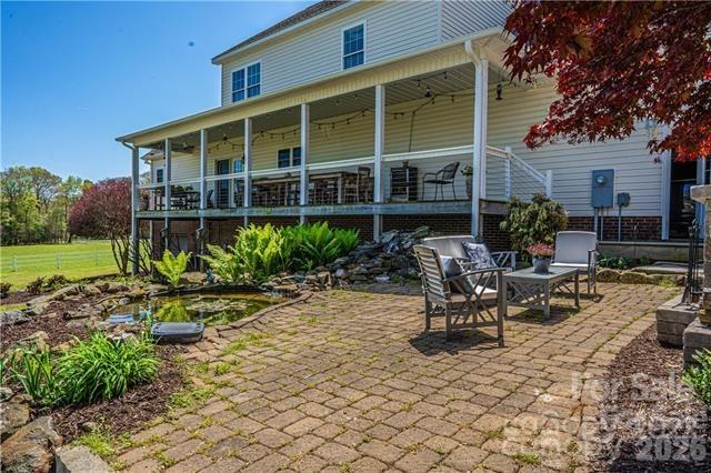 main property photo 12