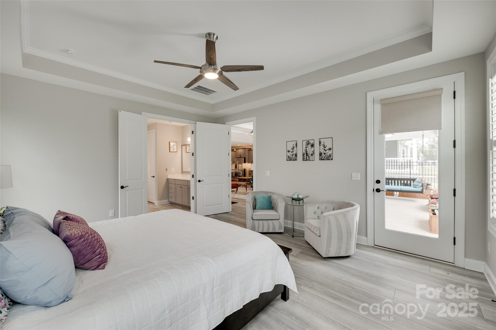 property viewer photo 18