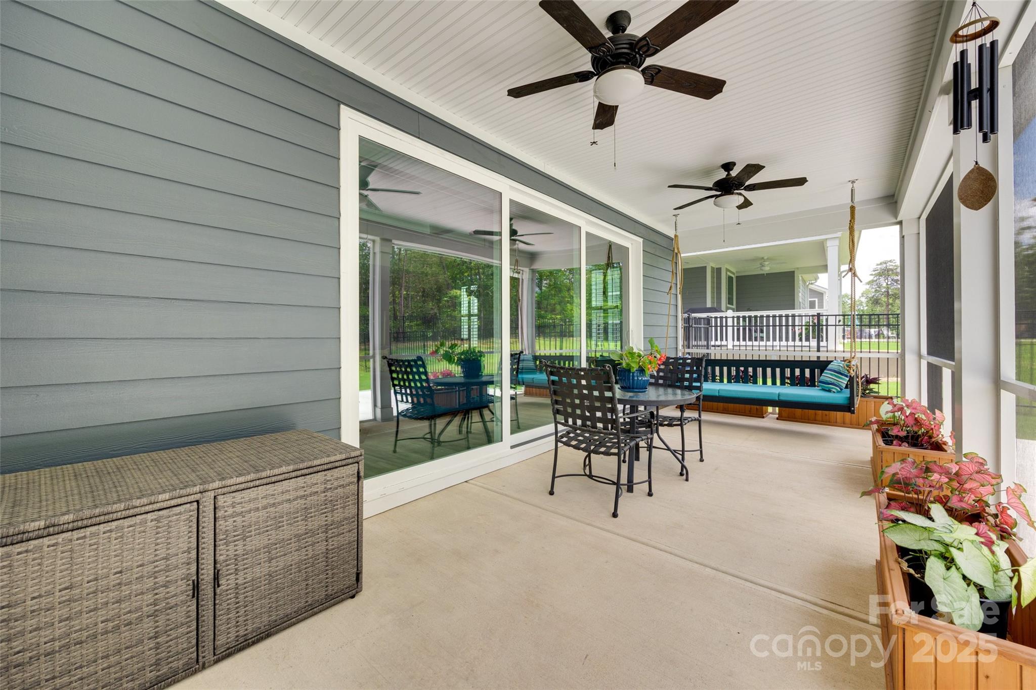 property viewer photo 26