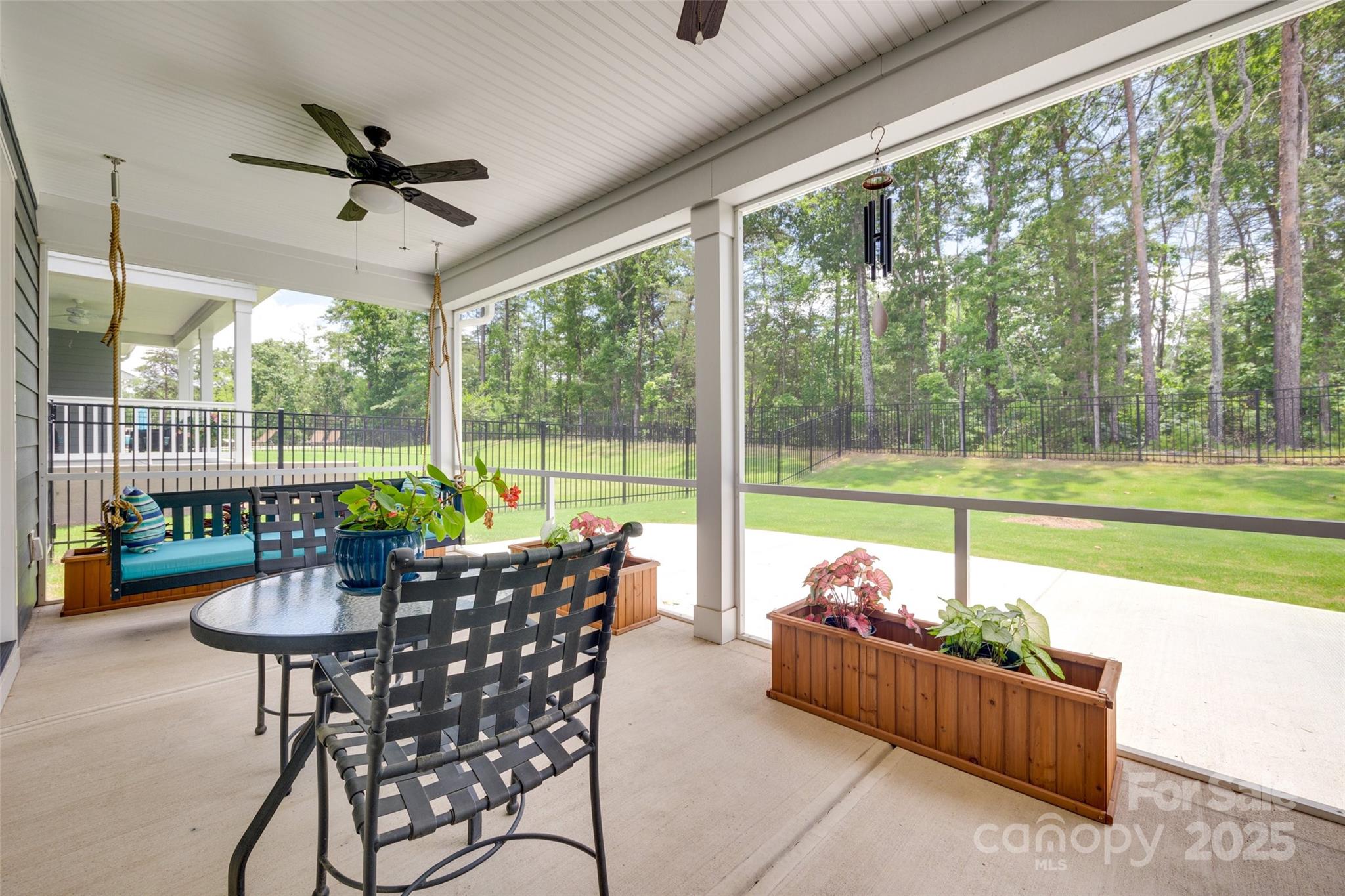property viewer photo 27