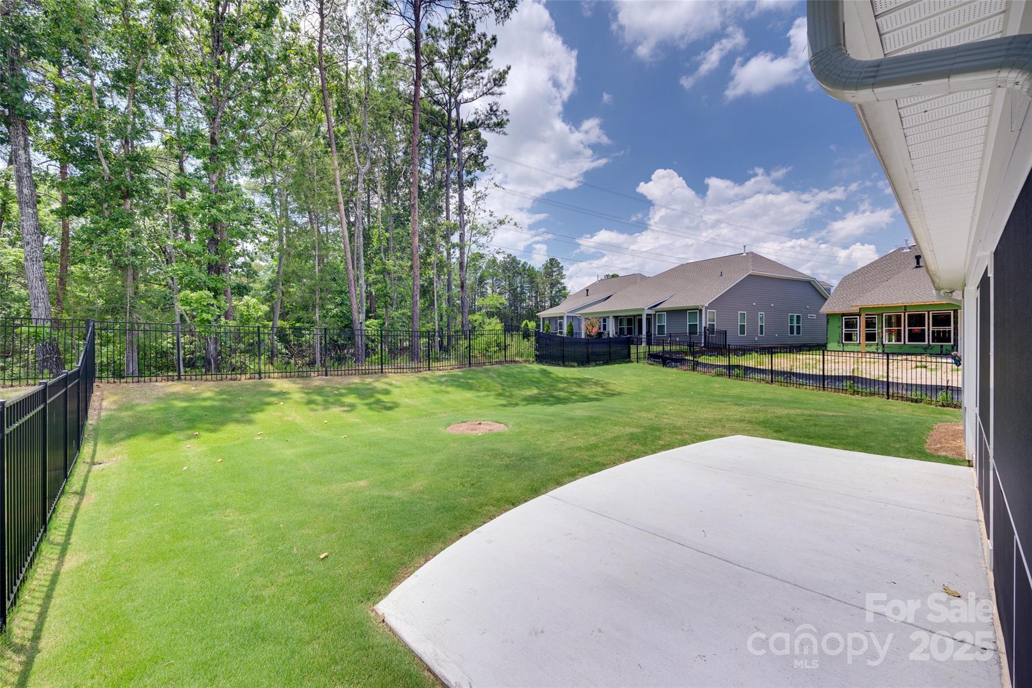 property viewer photo 28