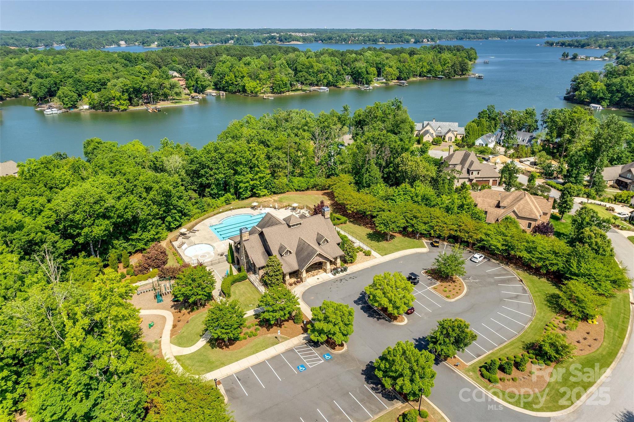 property viewer photo 31