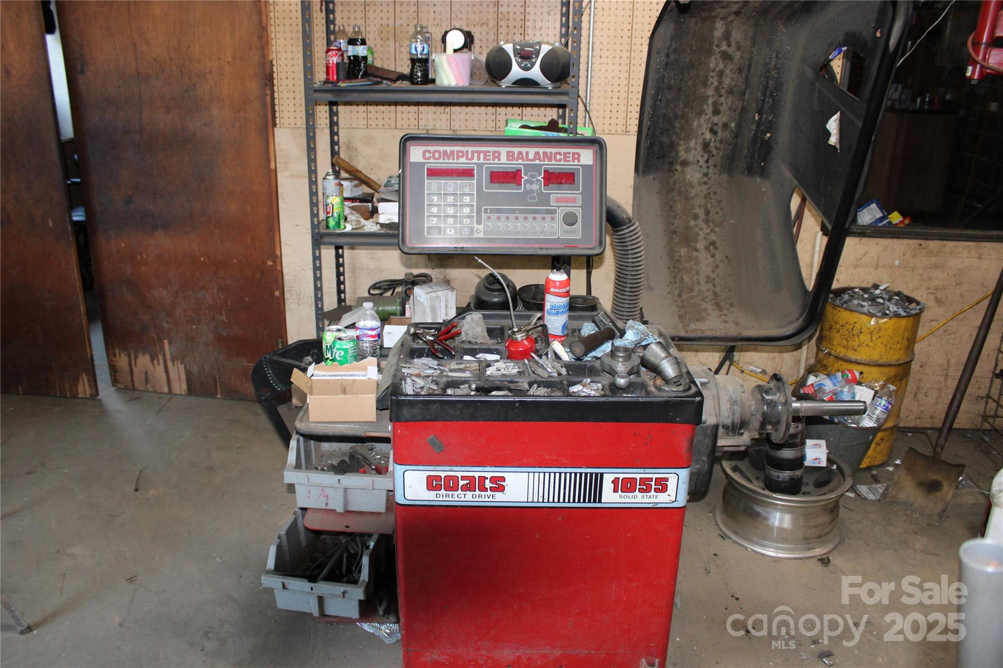 main property photo 20