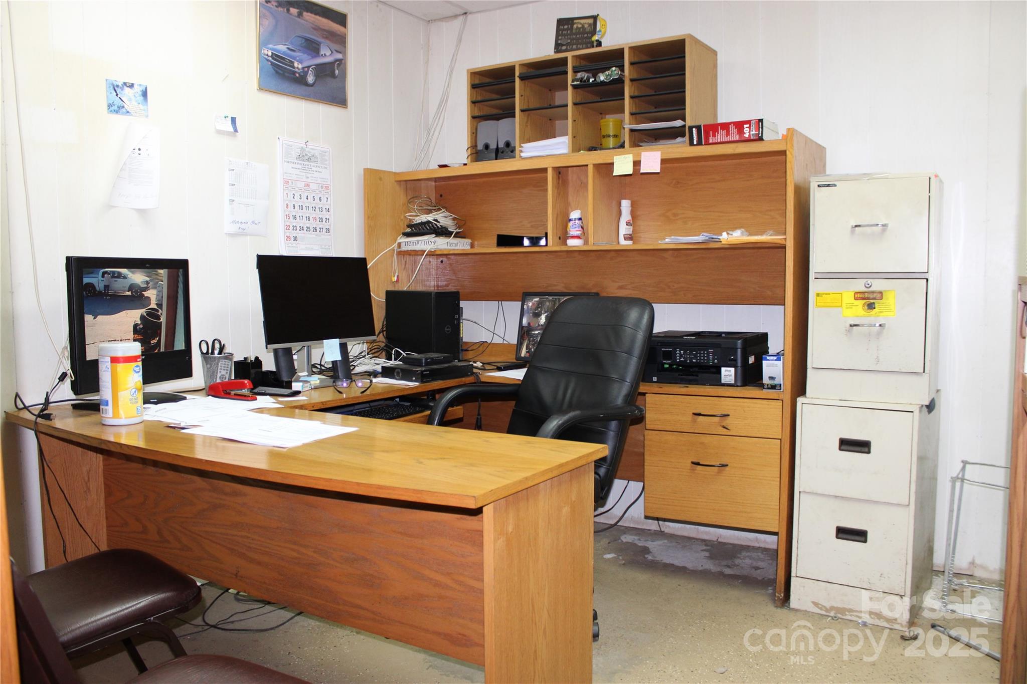 main property photo 7