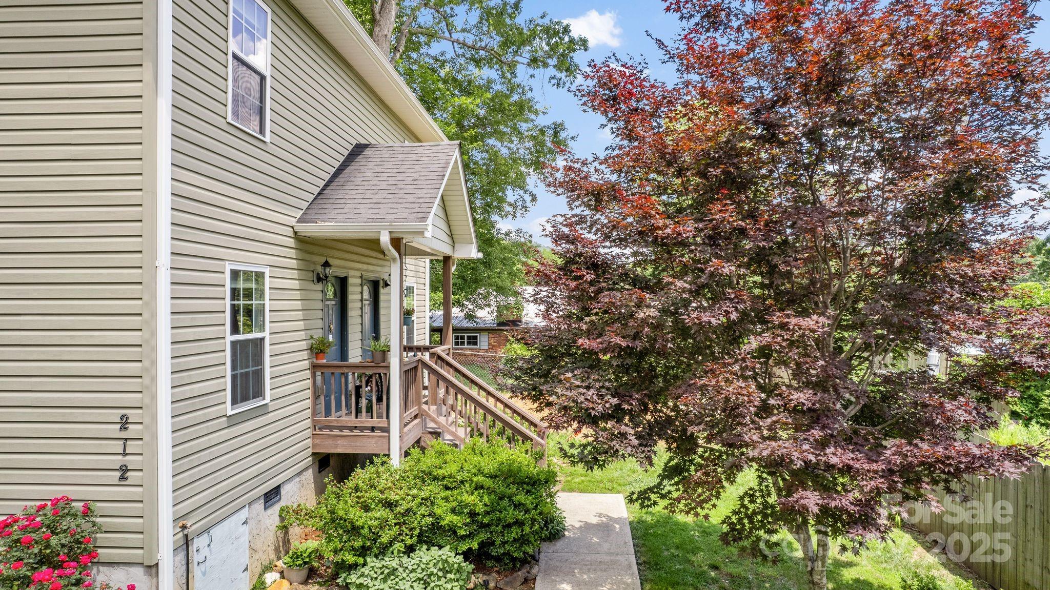 main property photo 31