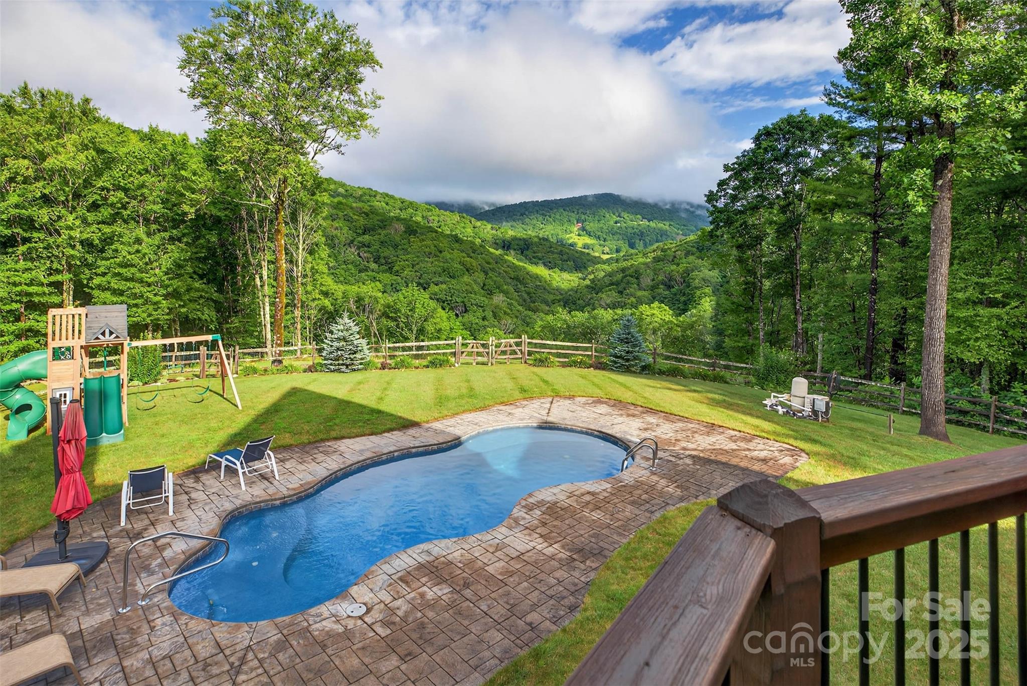 main property photo 43