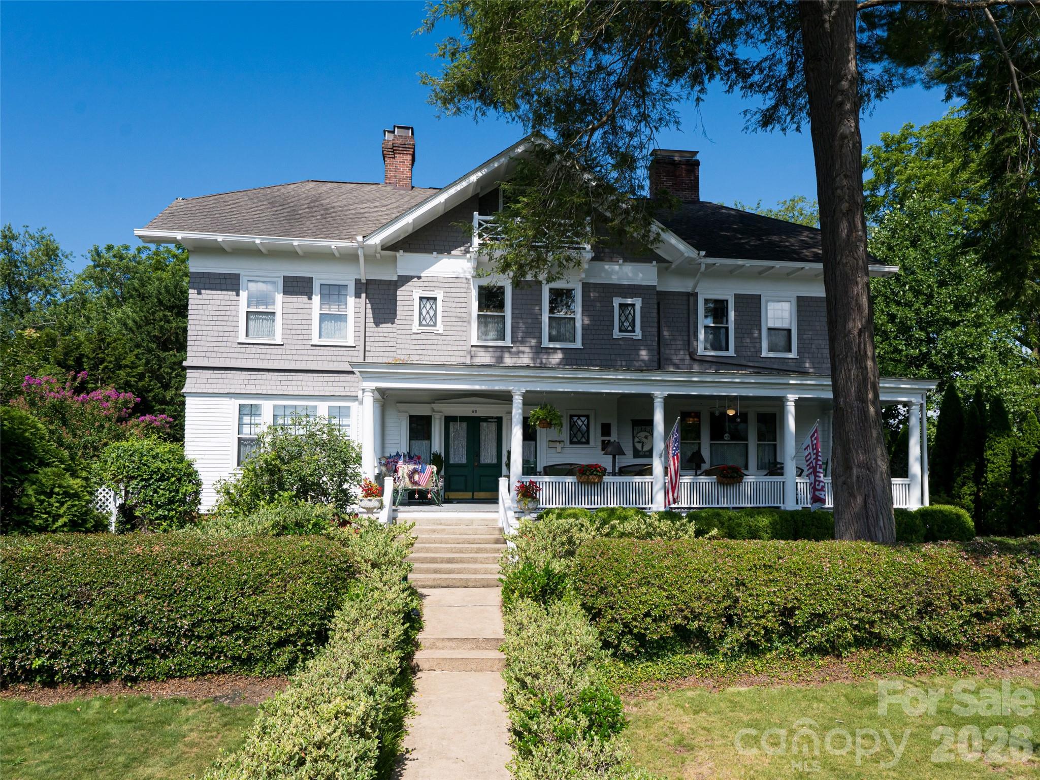 main property photo 6