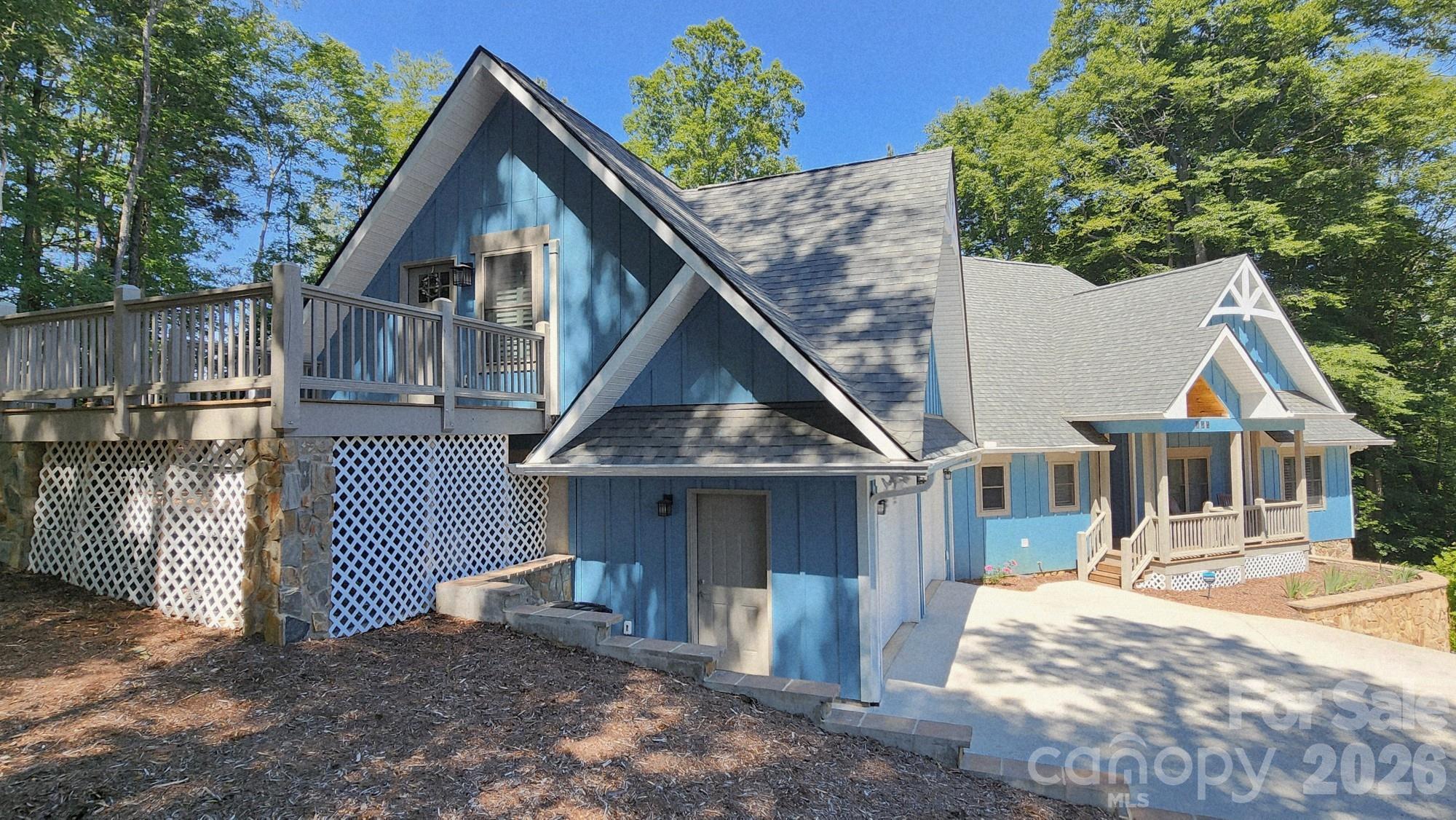 main property photo 32