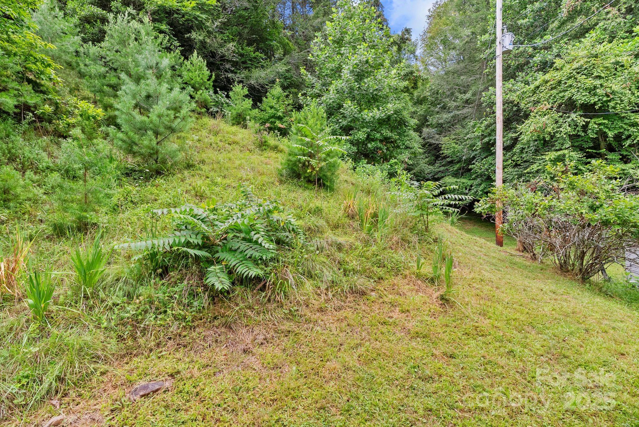 main property photo 29