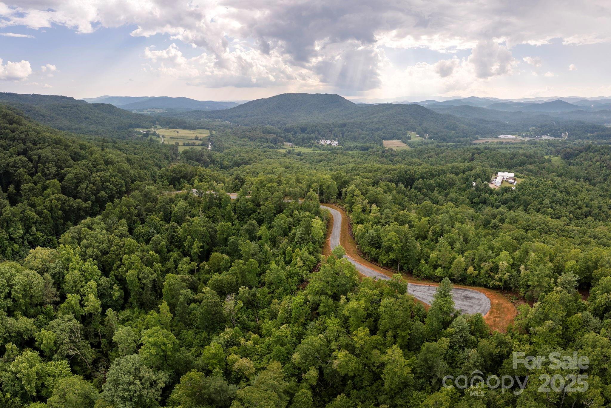 main property photo 20