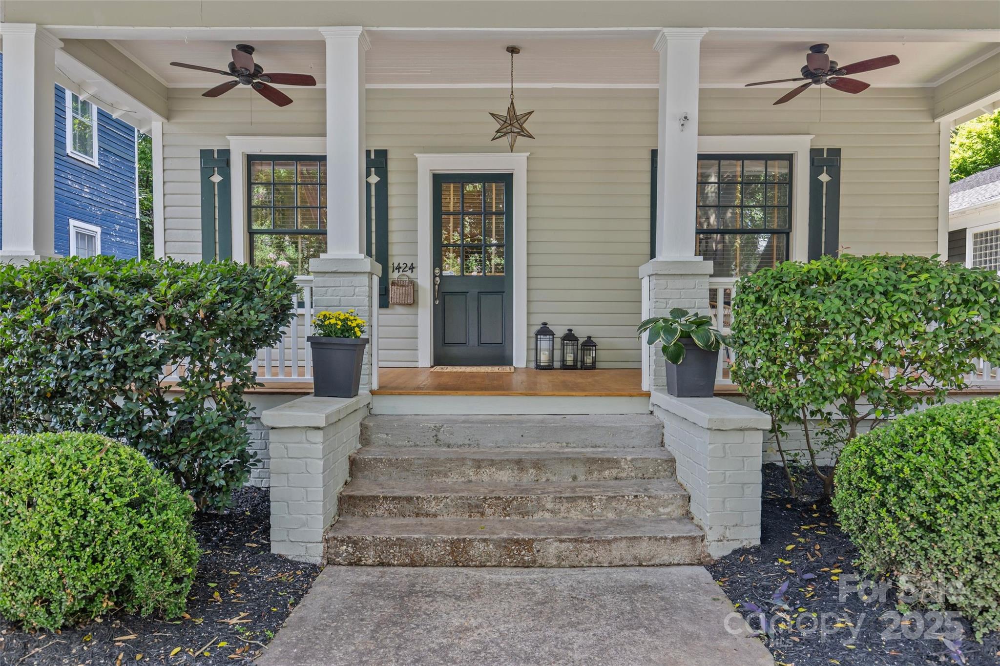 property viewer photo 1