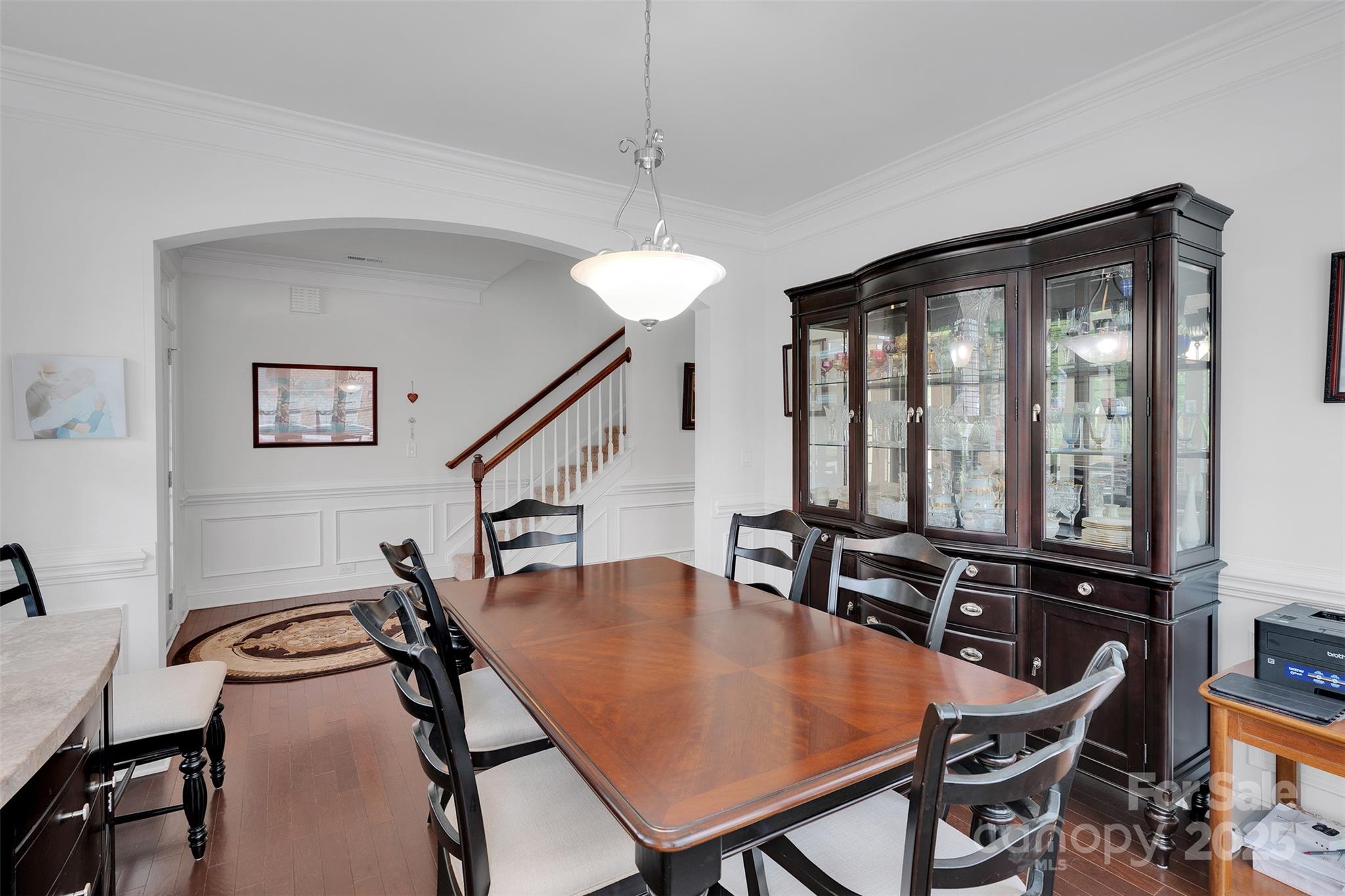 property viewer photo 4