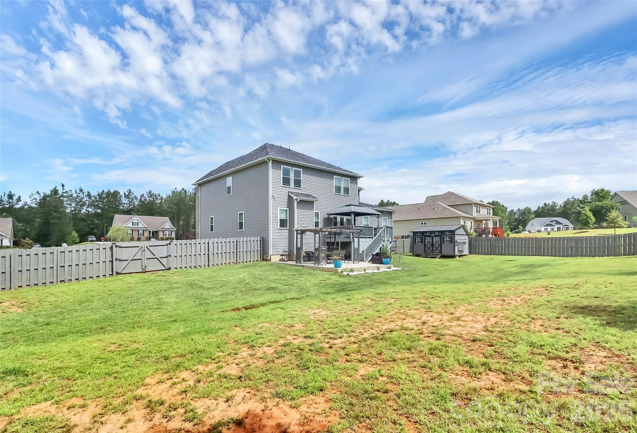 main property photo 42