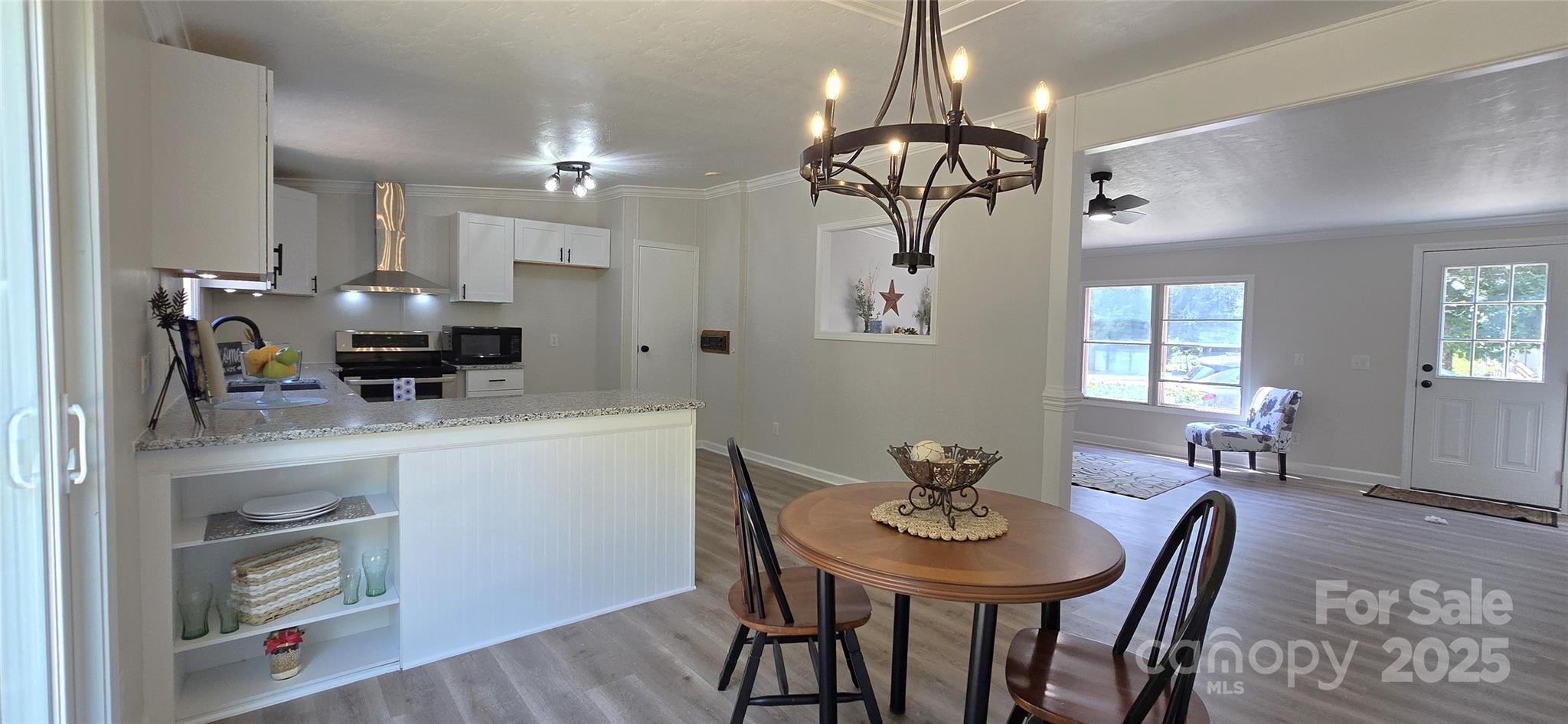 property viewer photo 8