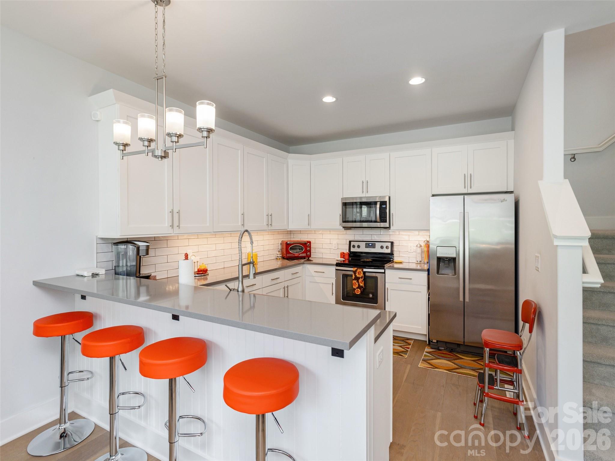 property viewer photo 10