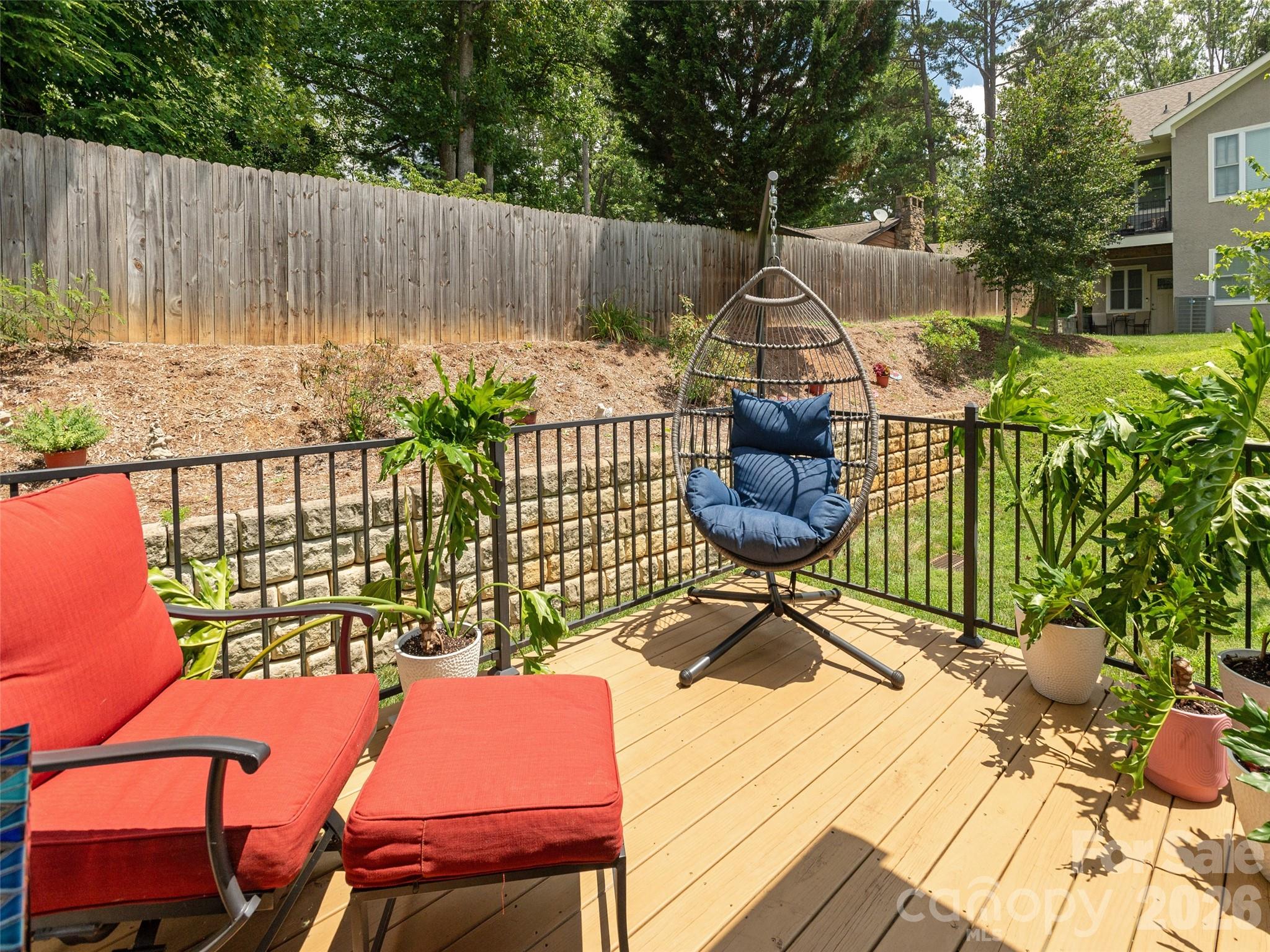 property viewer photo 28