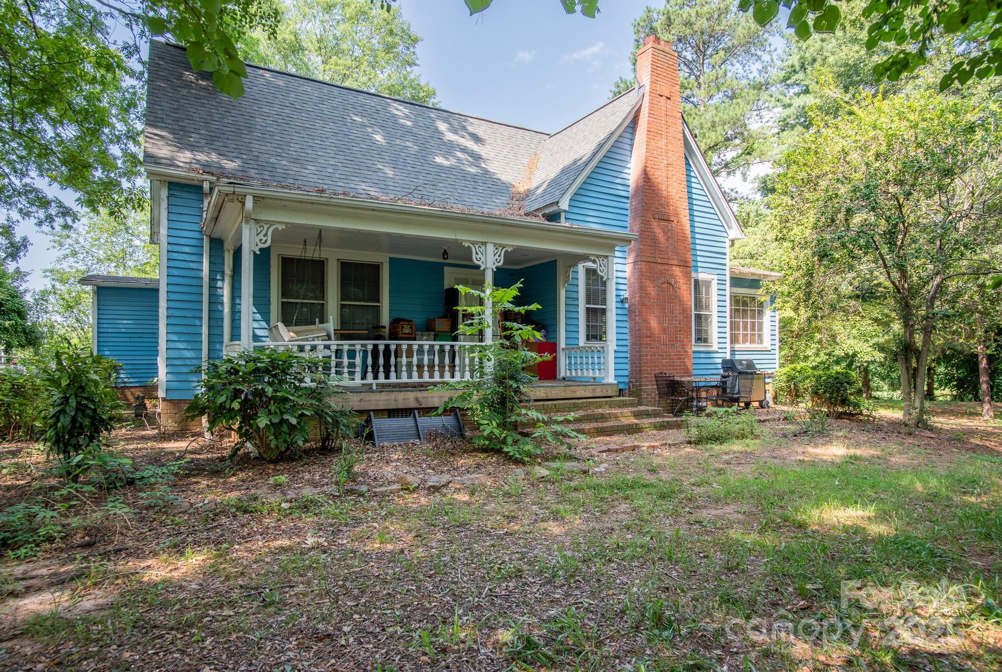 main property photo 18