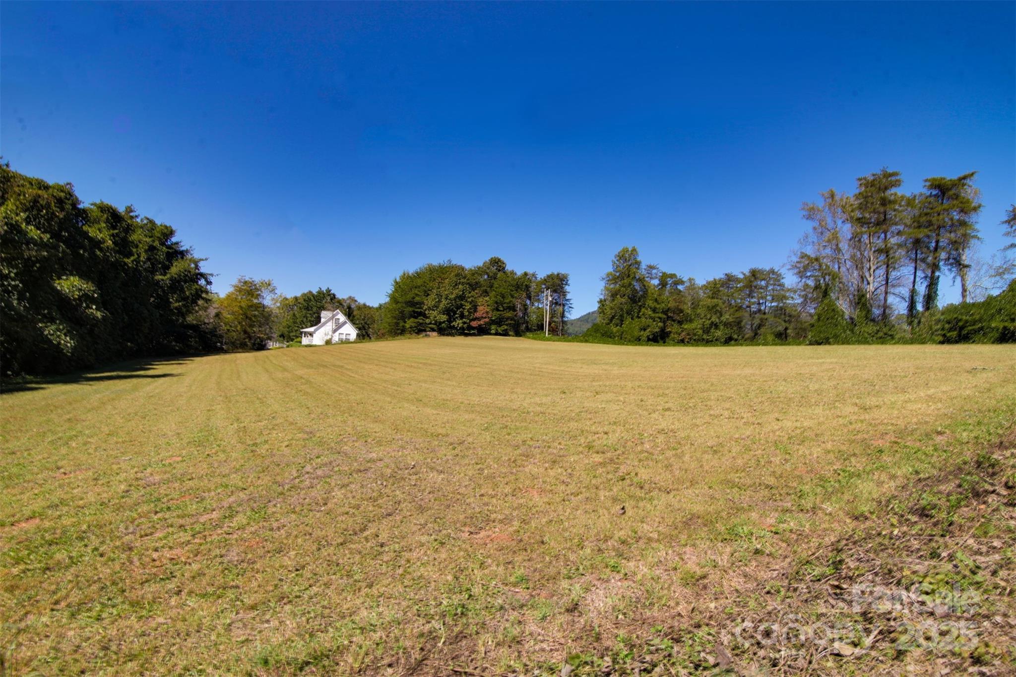 property viewer photo 10